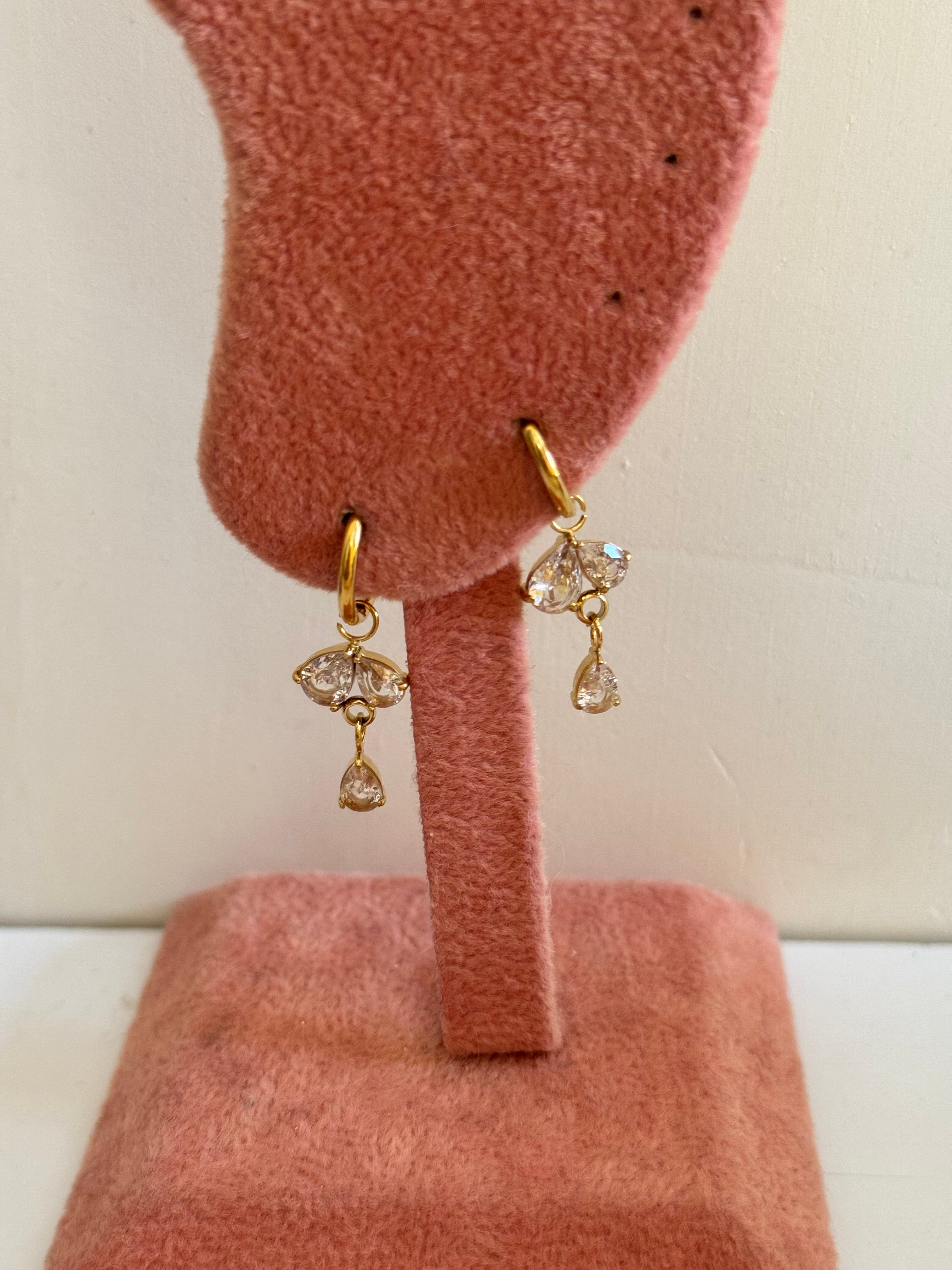 Pear drop earring