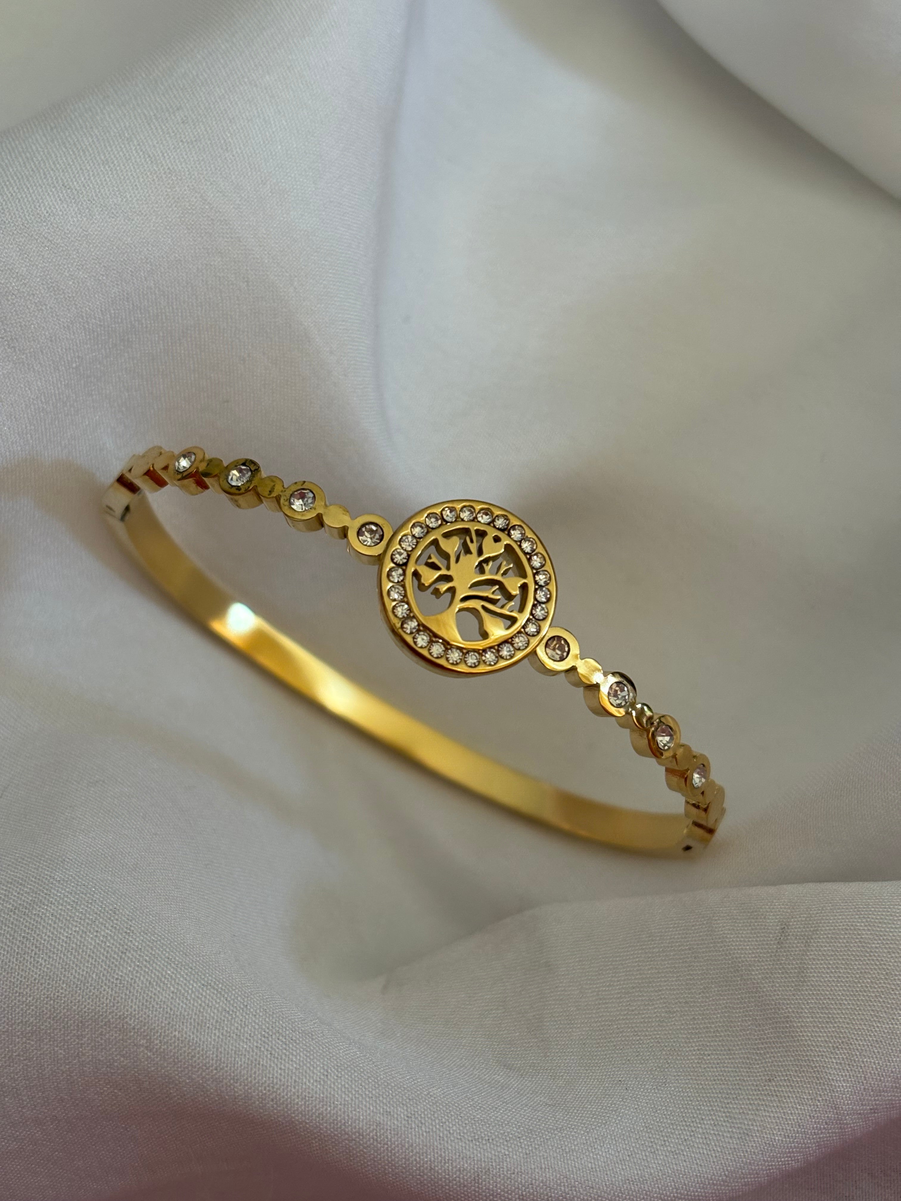 Tree bracelet