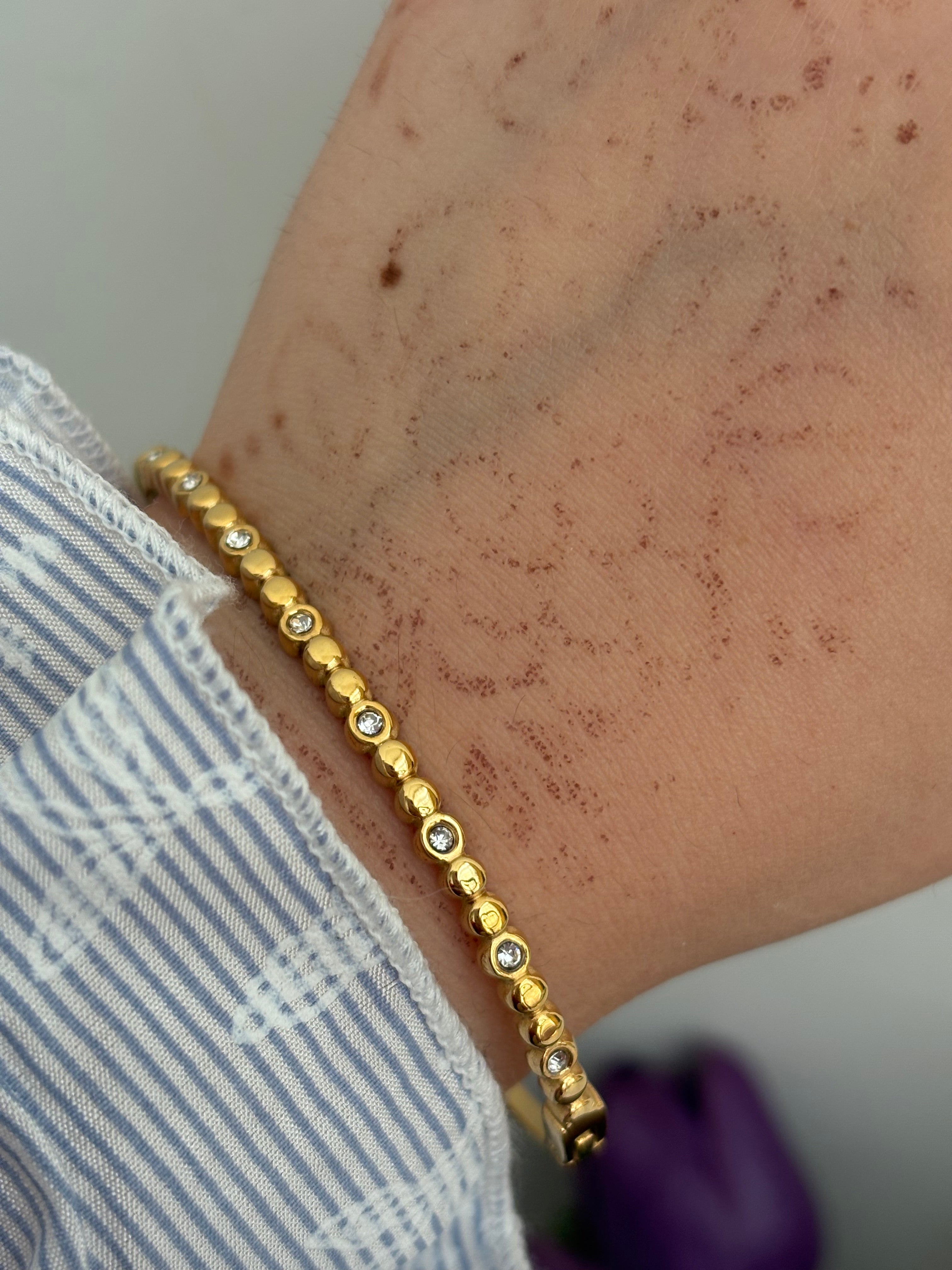 Minimal bracelet
