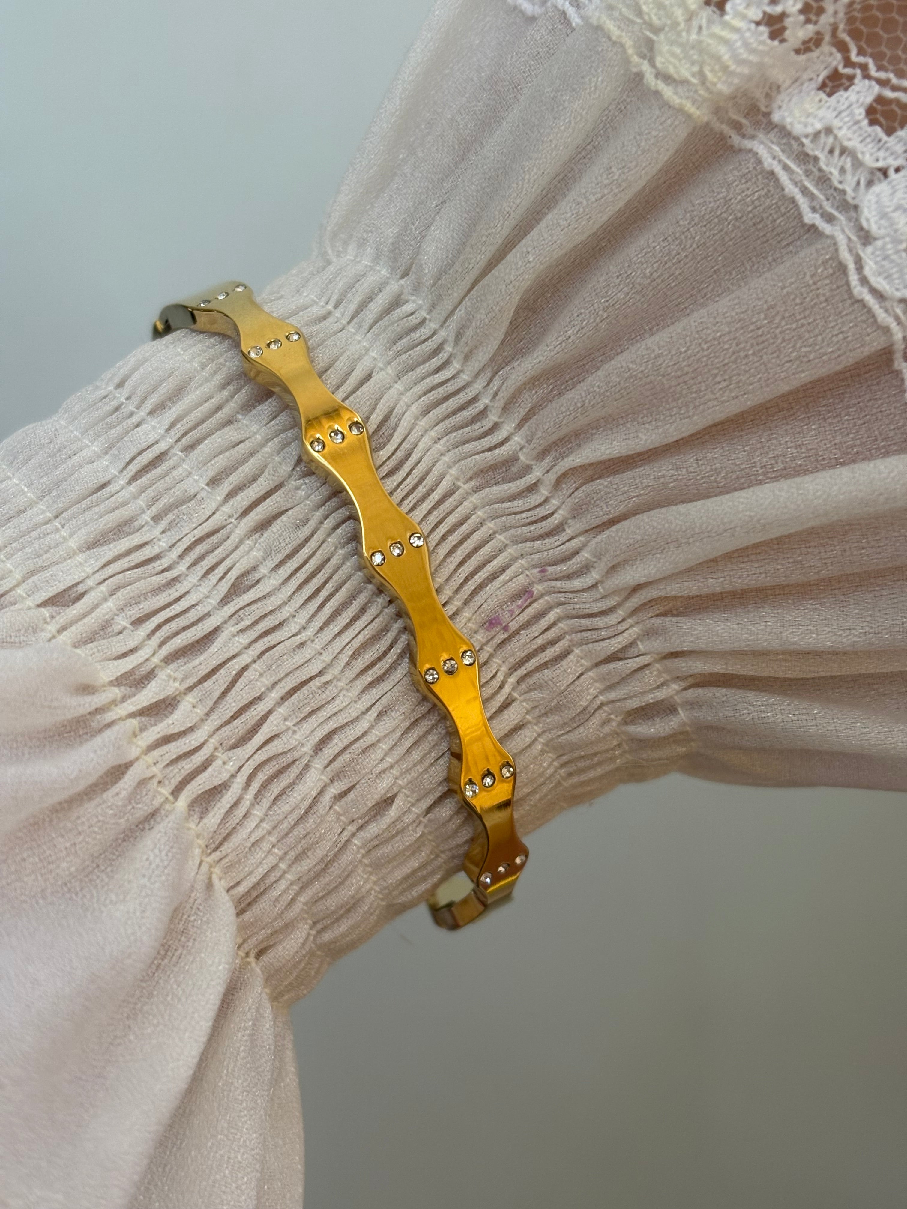 Want bracelet