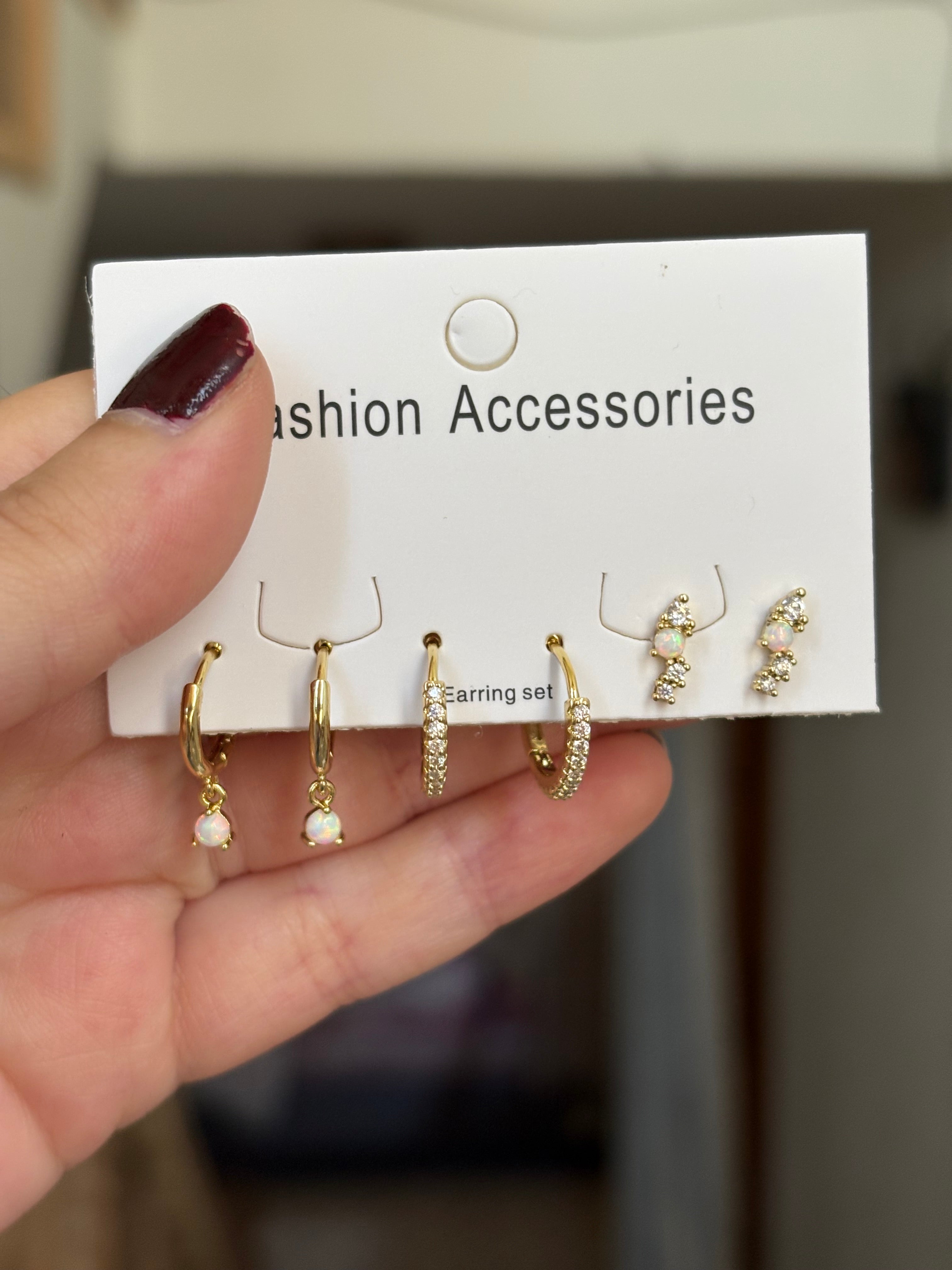 Moonstone ear set