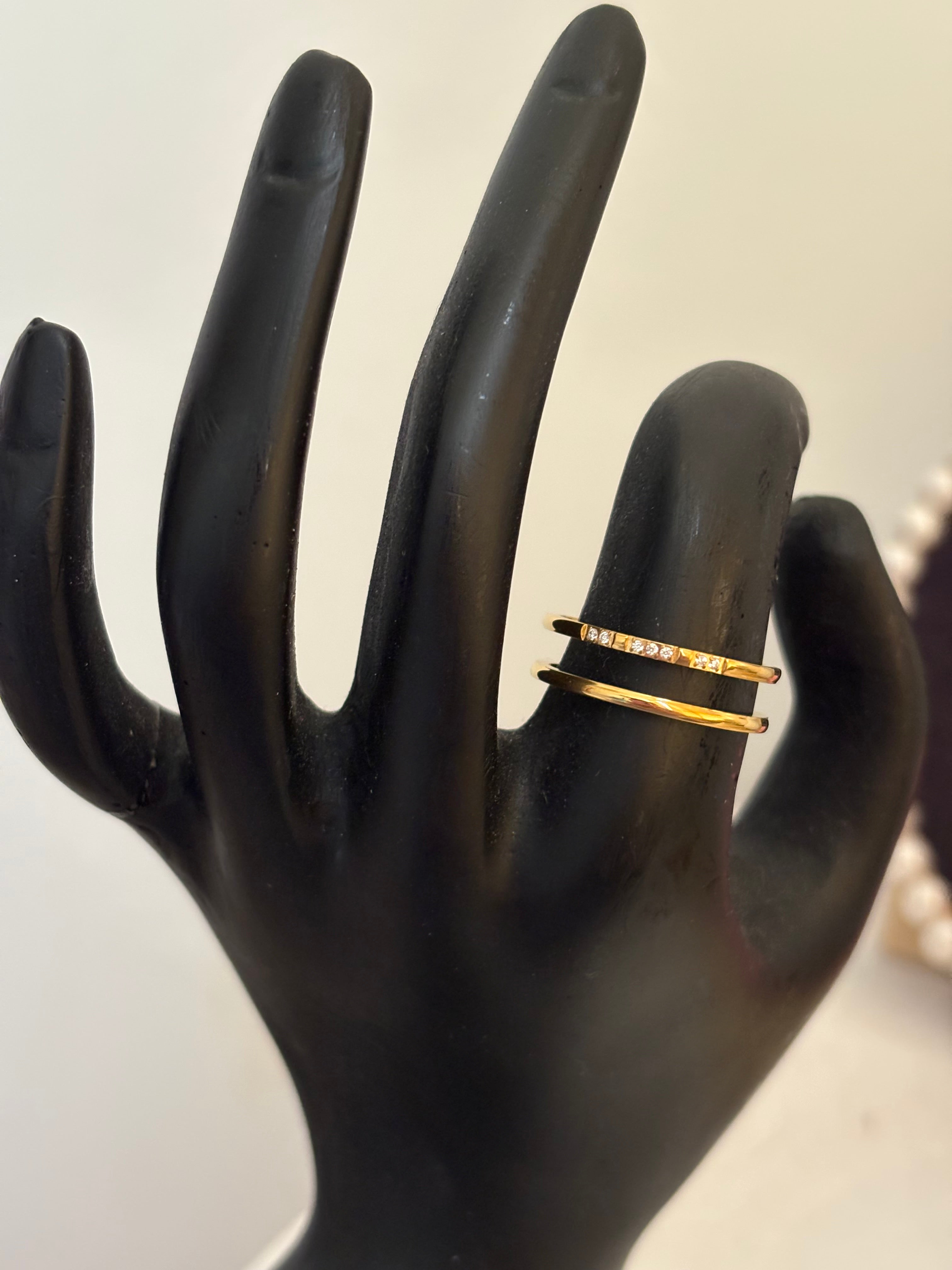 Bella ring