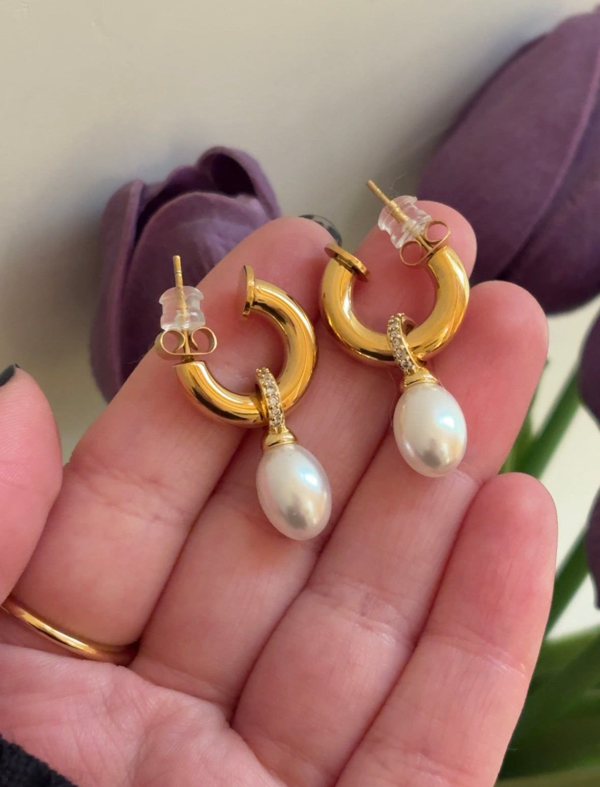 Pearl luxe earring
