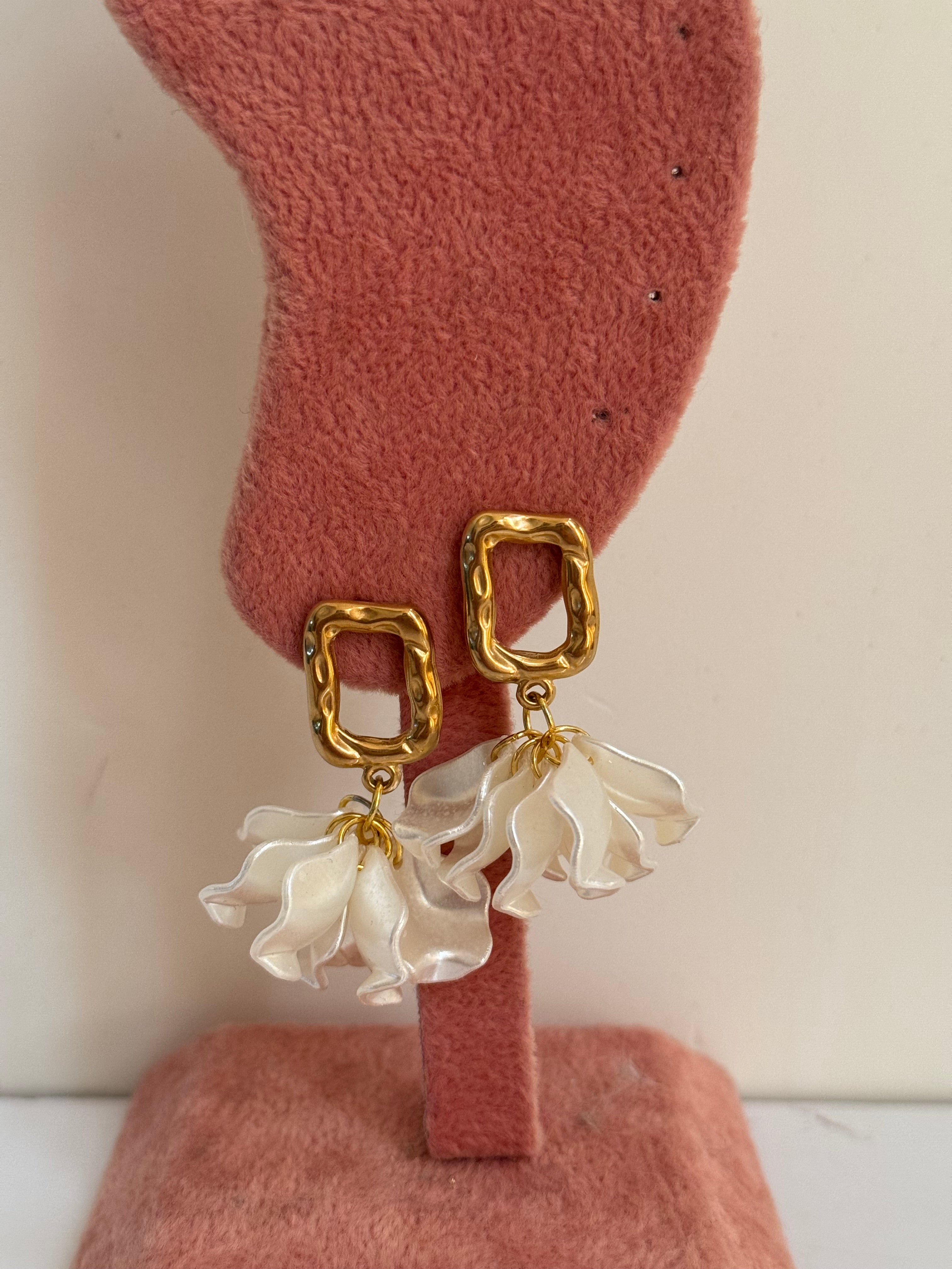 Square shell earring