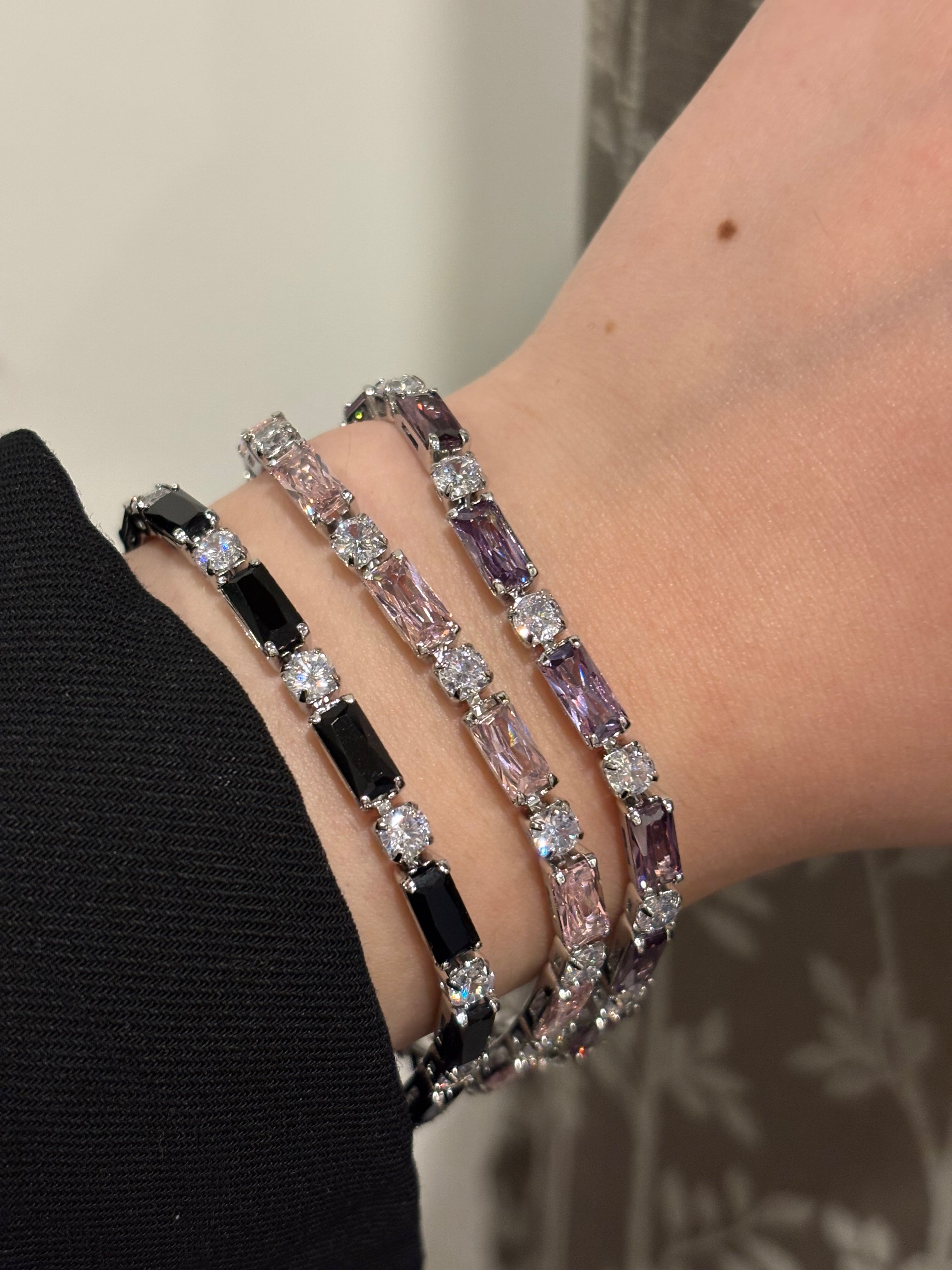 Sensual tennis bracelet