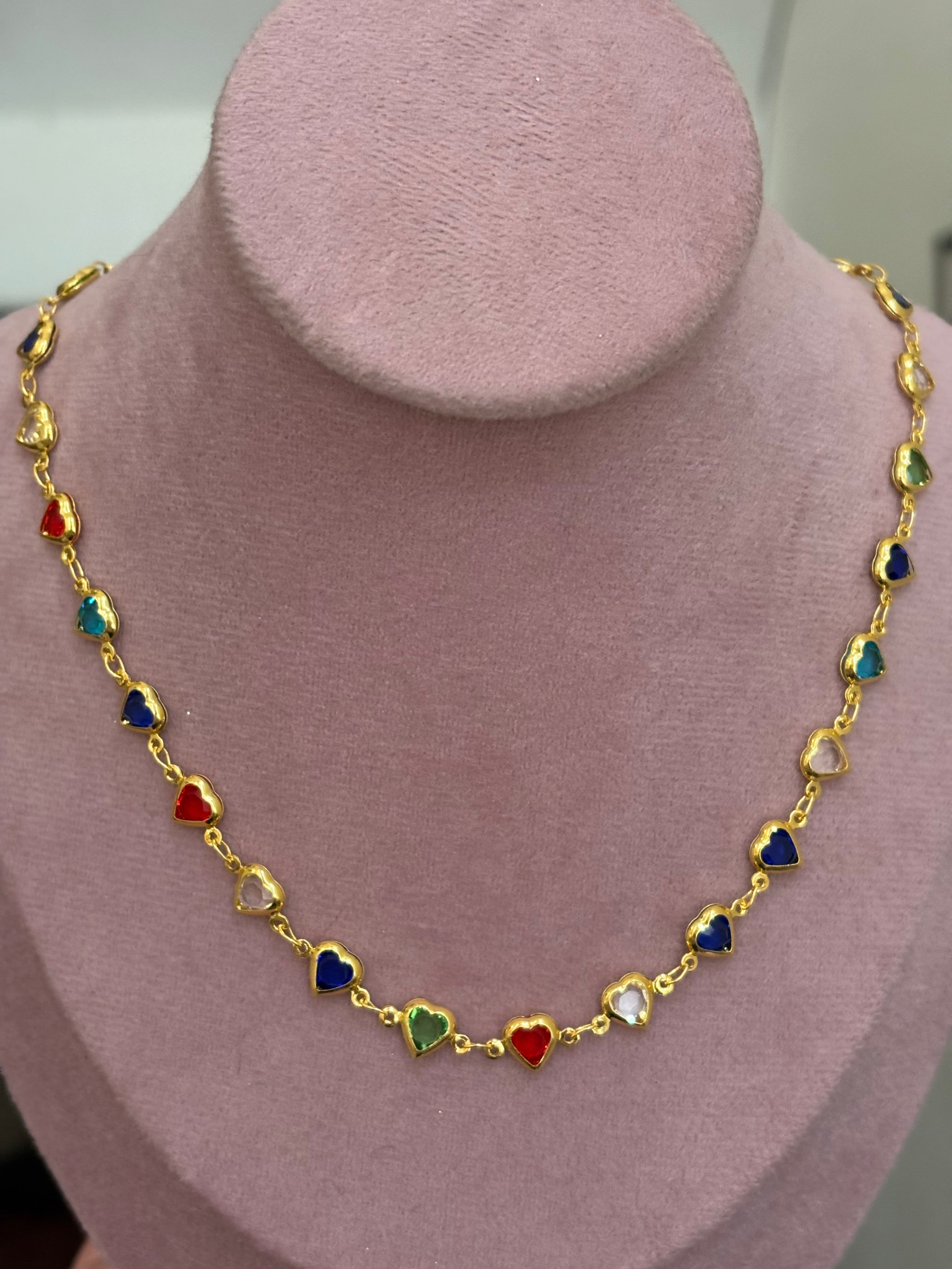 Statement heart necklace