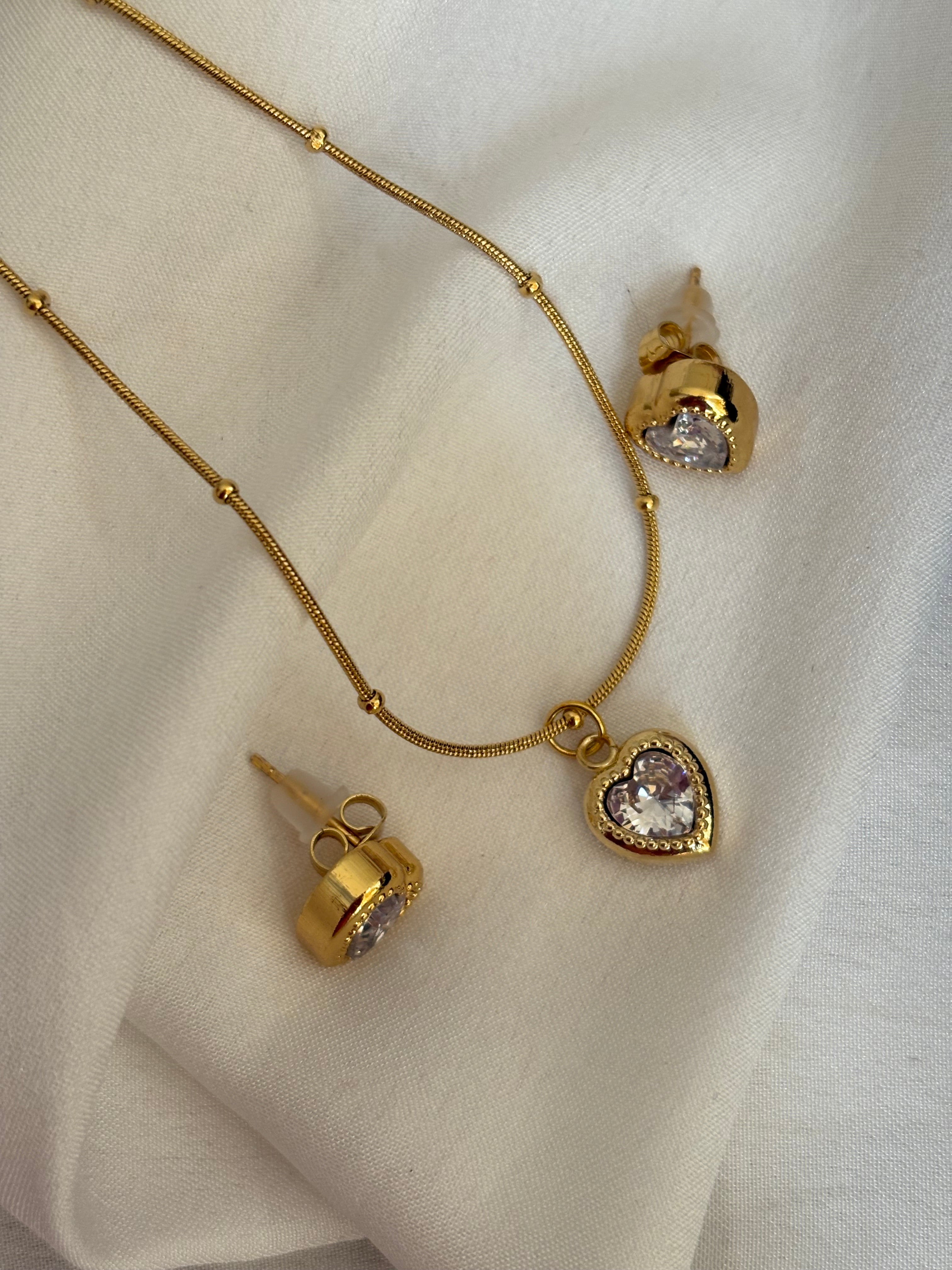 Crystal heart set