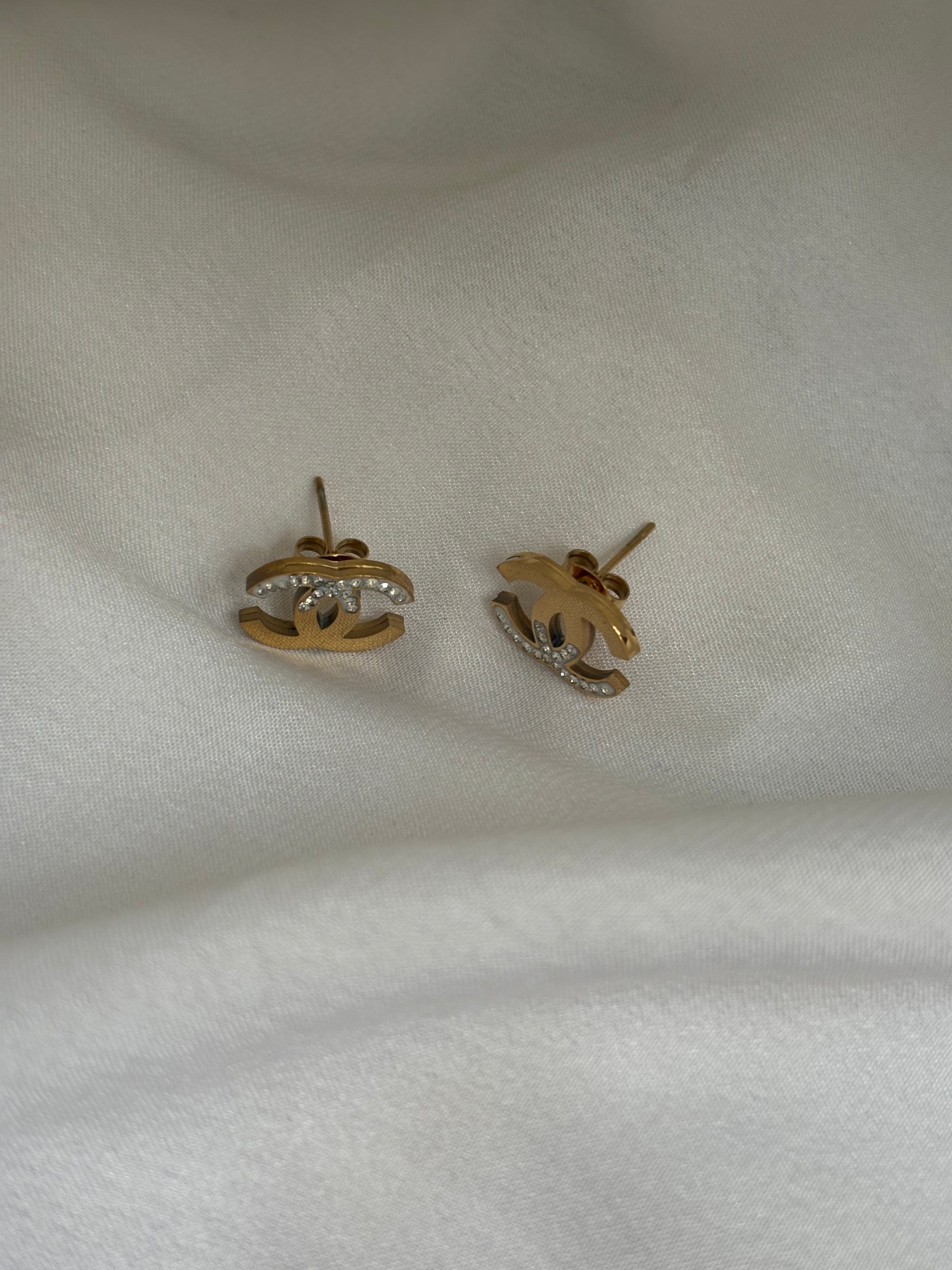 Cc studded studs