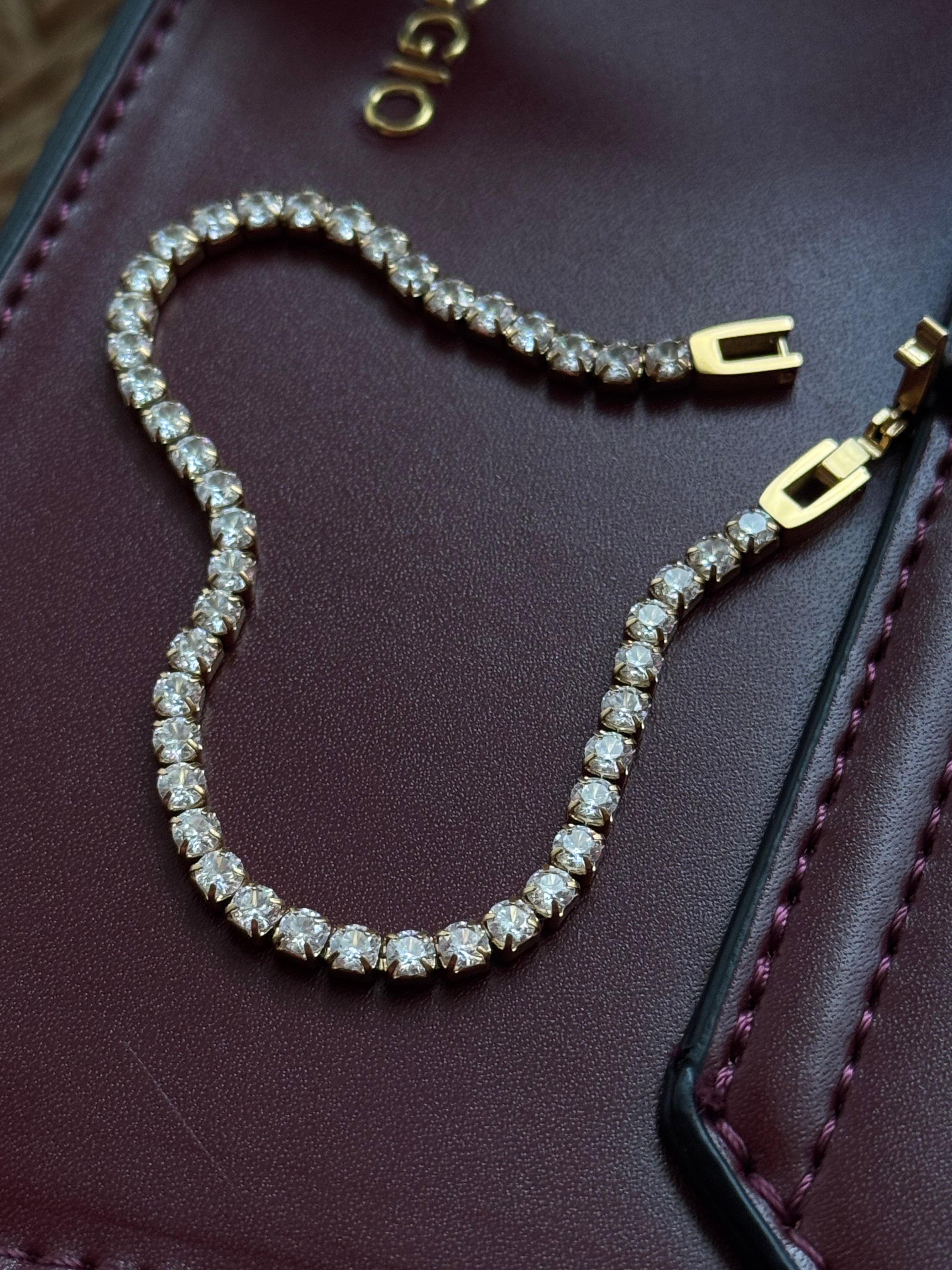 Tennis bracelet
