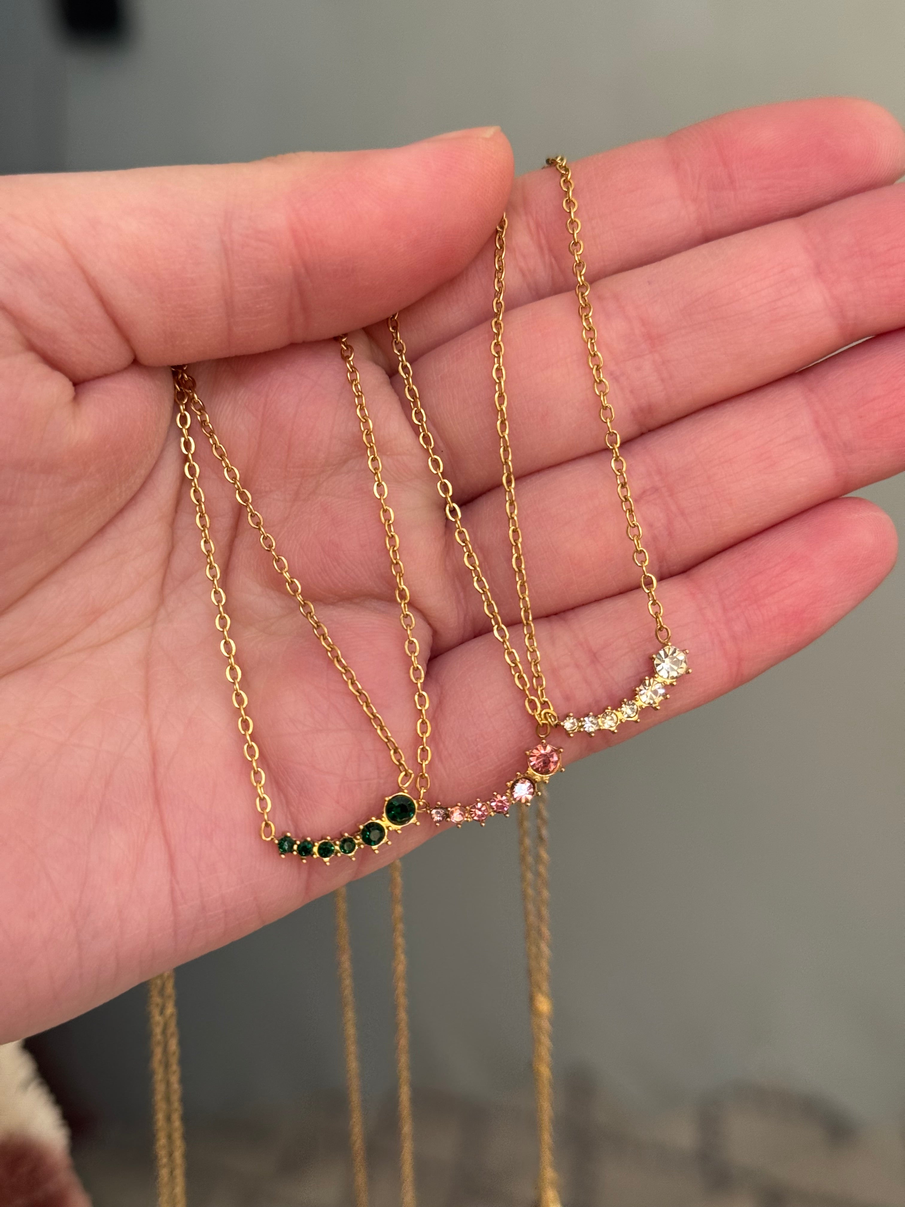 Sleek necklace