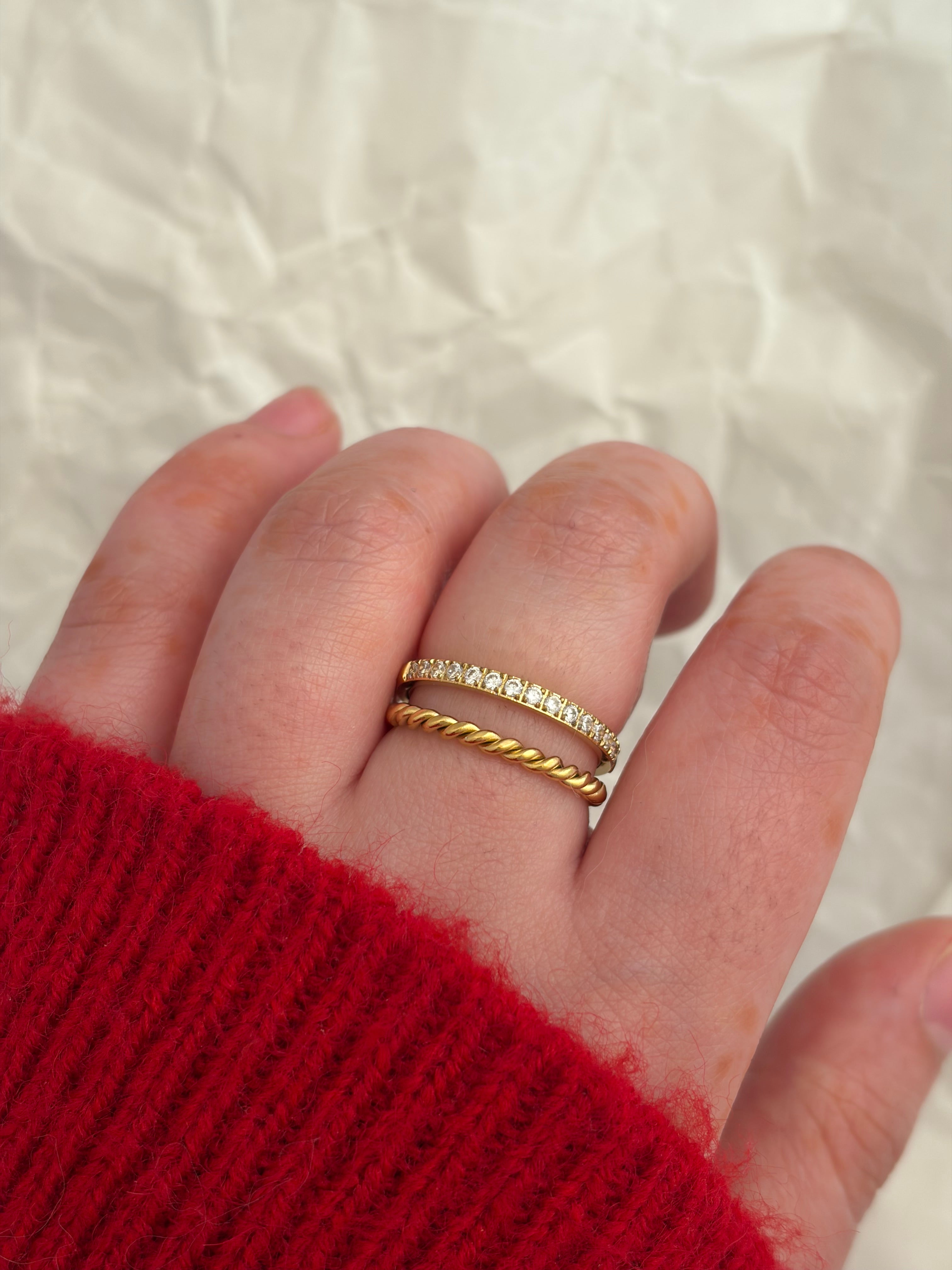 Pure ring