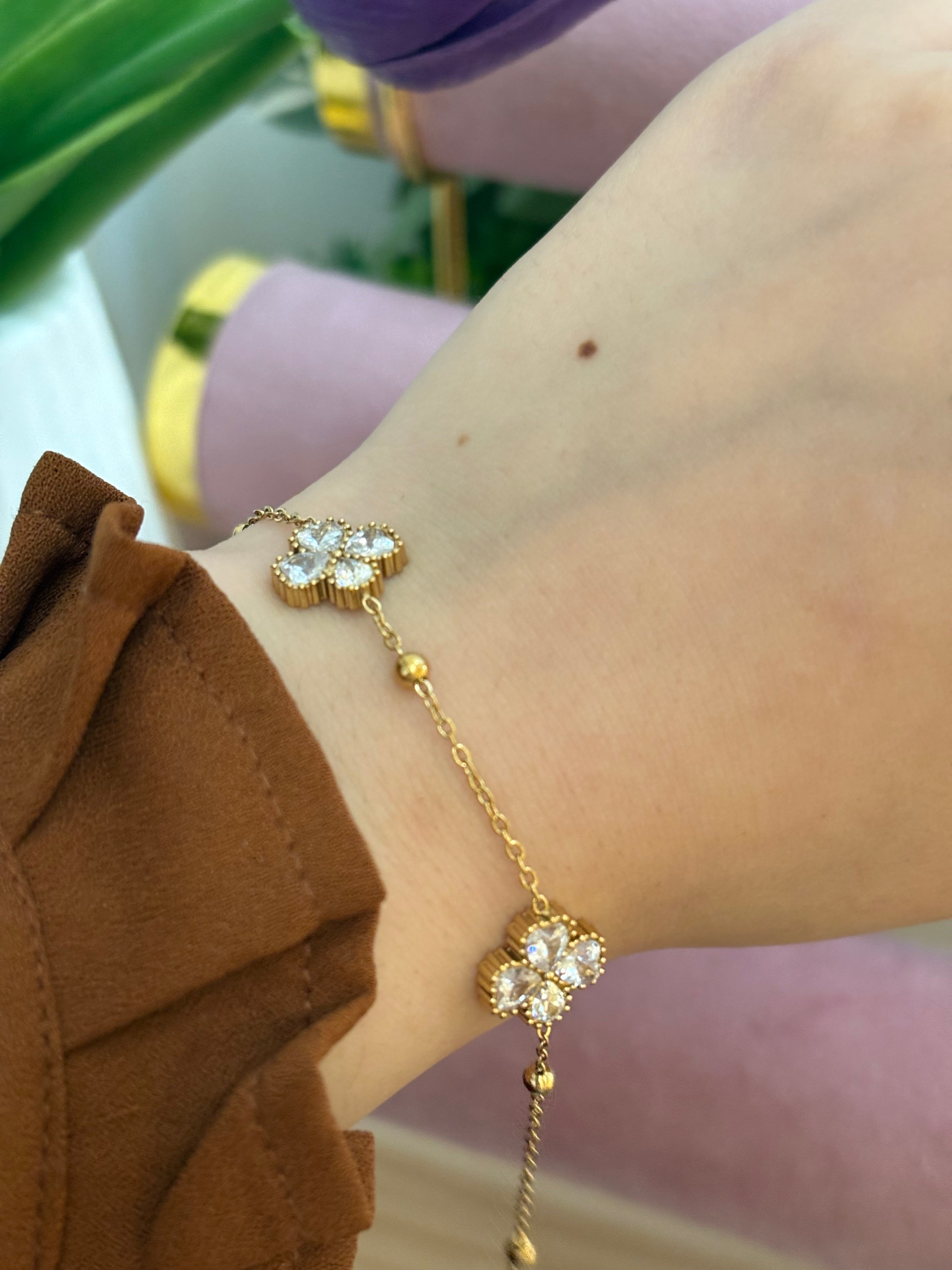 Brave bracelet