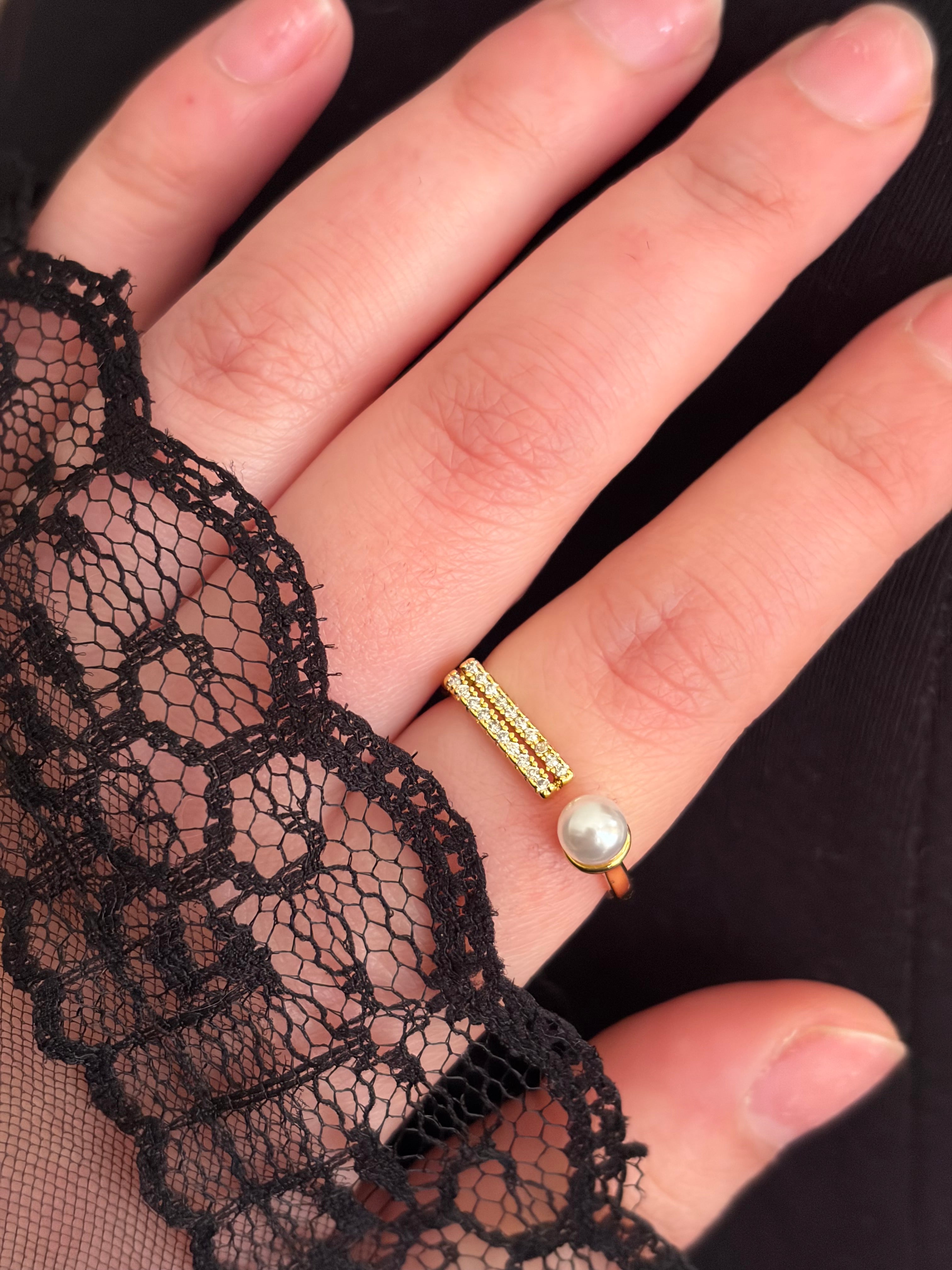 Pearlie ring