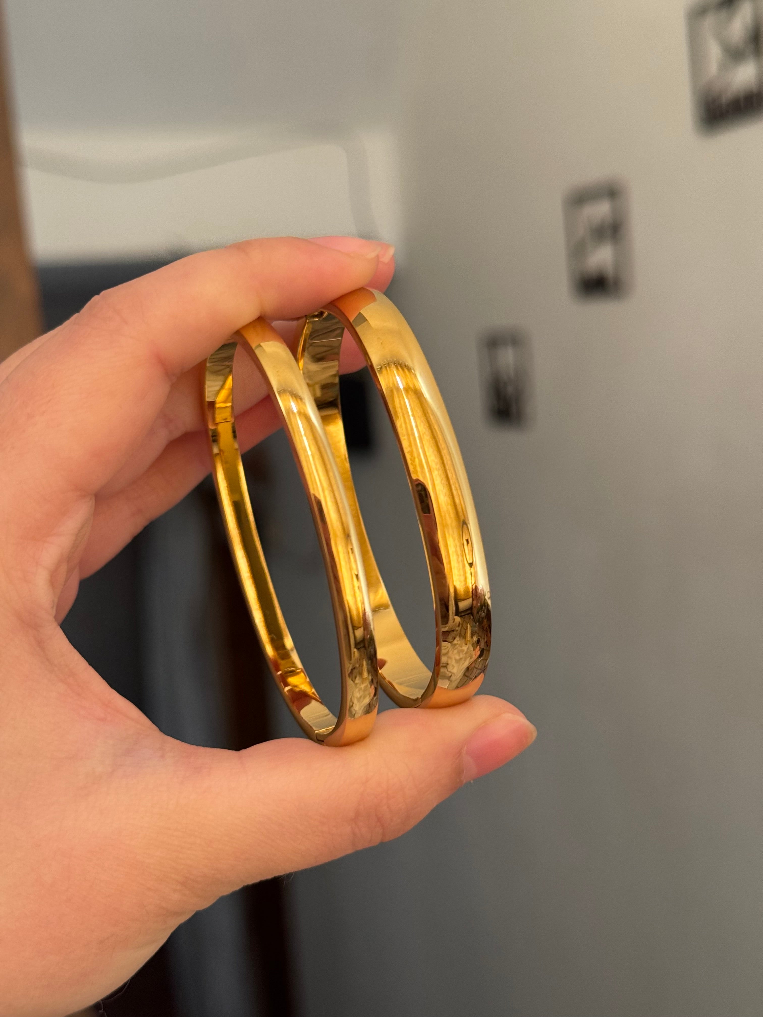 Plain bracelet