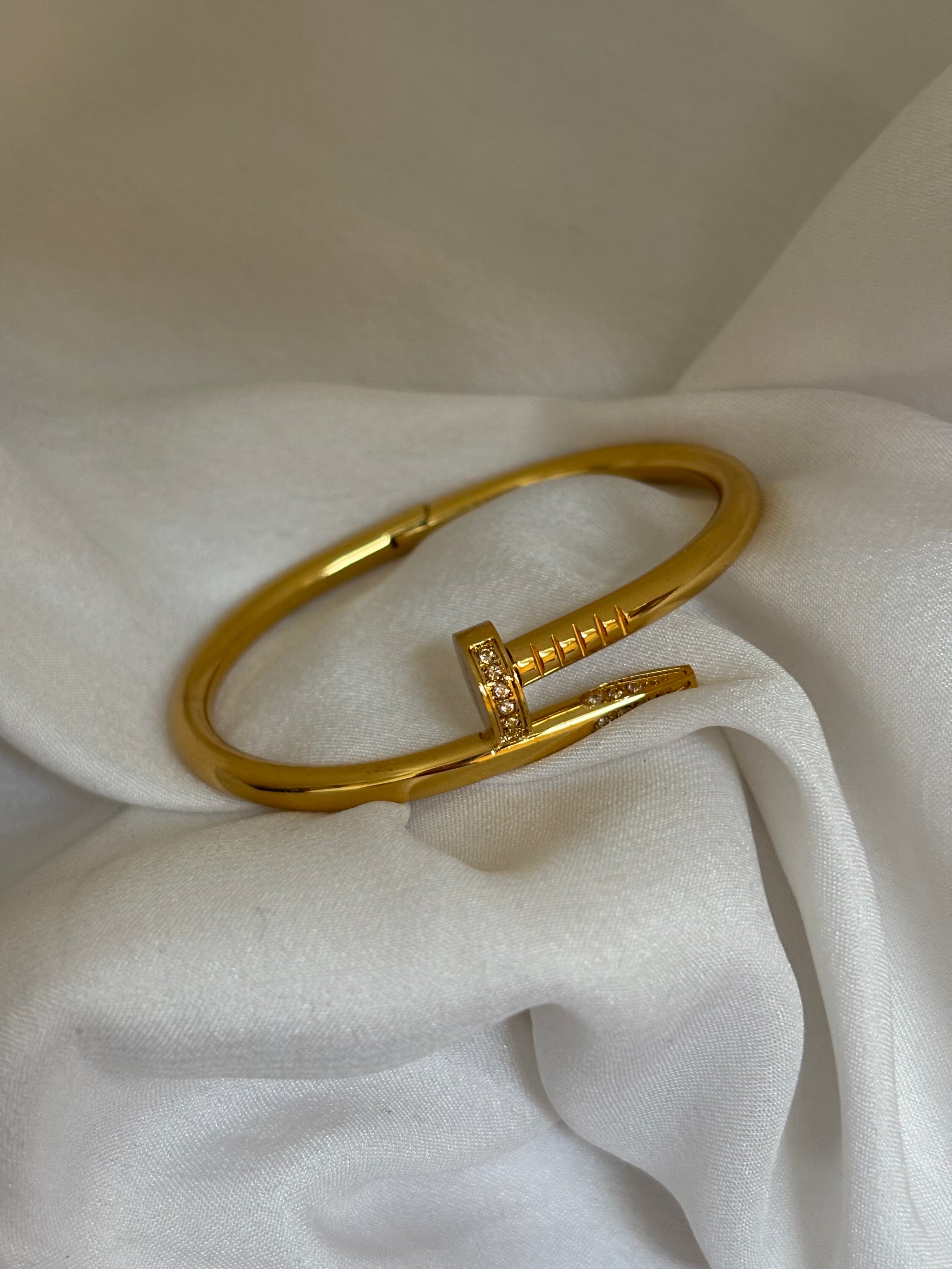 Nail solitaire bracelet (baby size)
