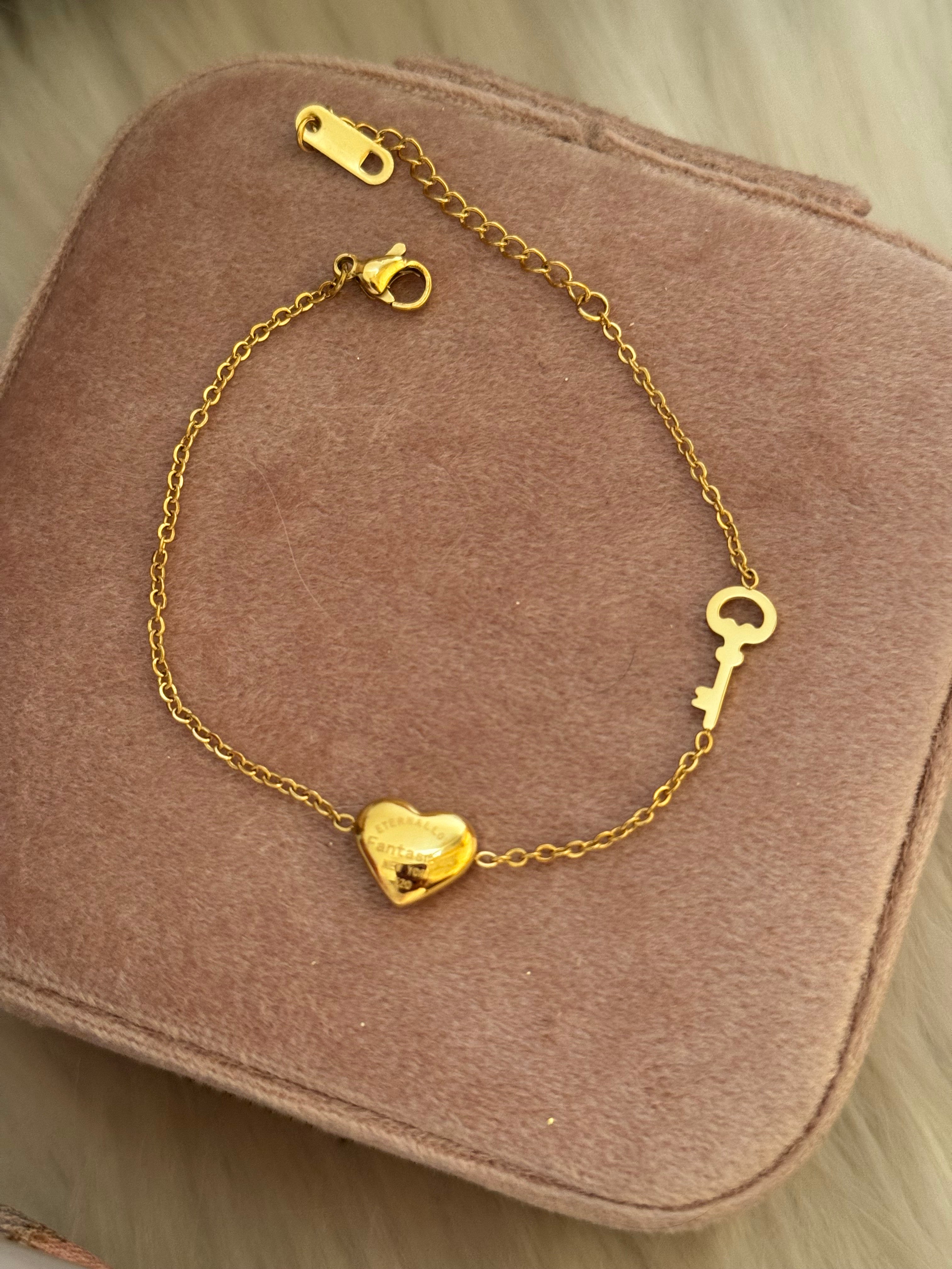 Heart key bracelet