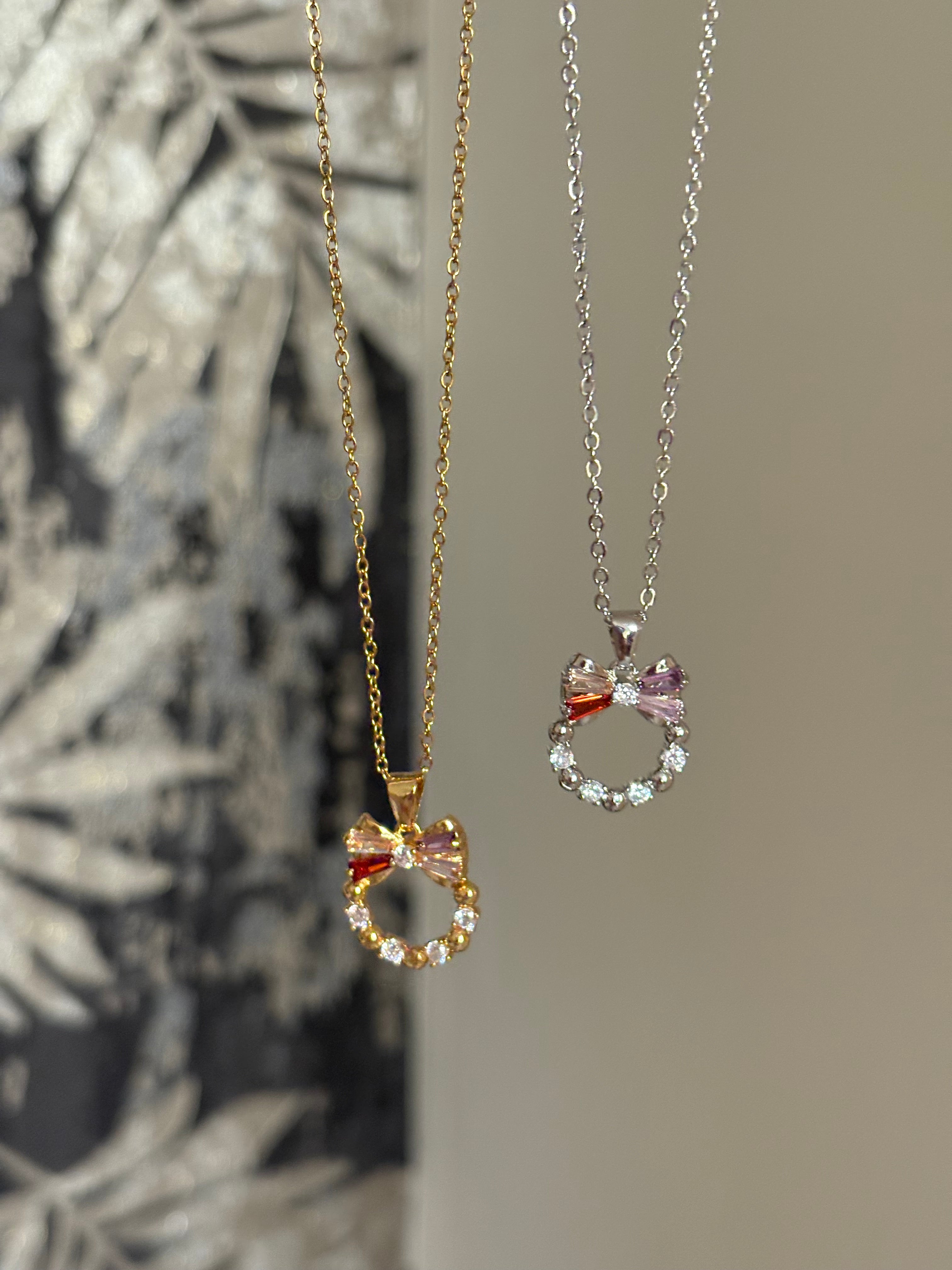 Balle necklace