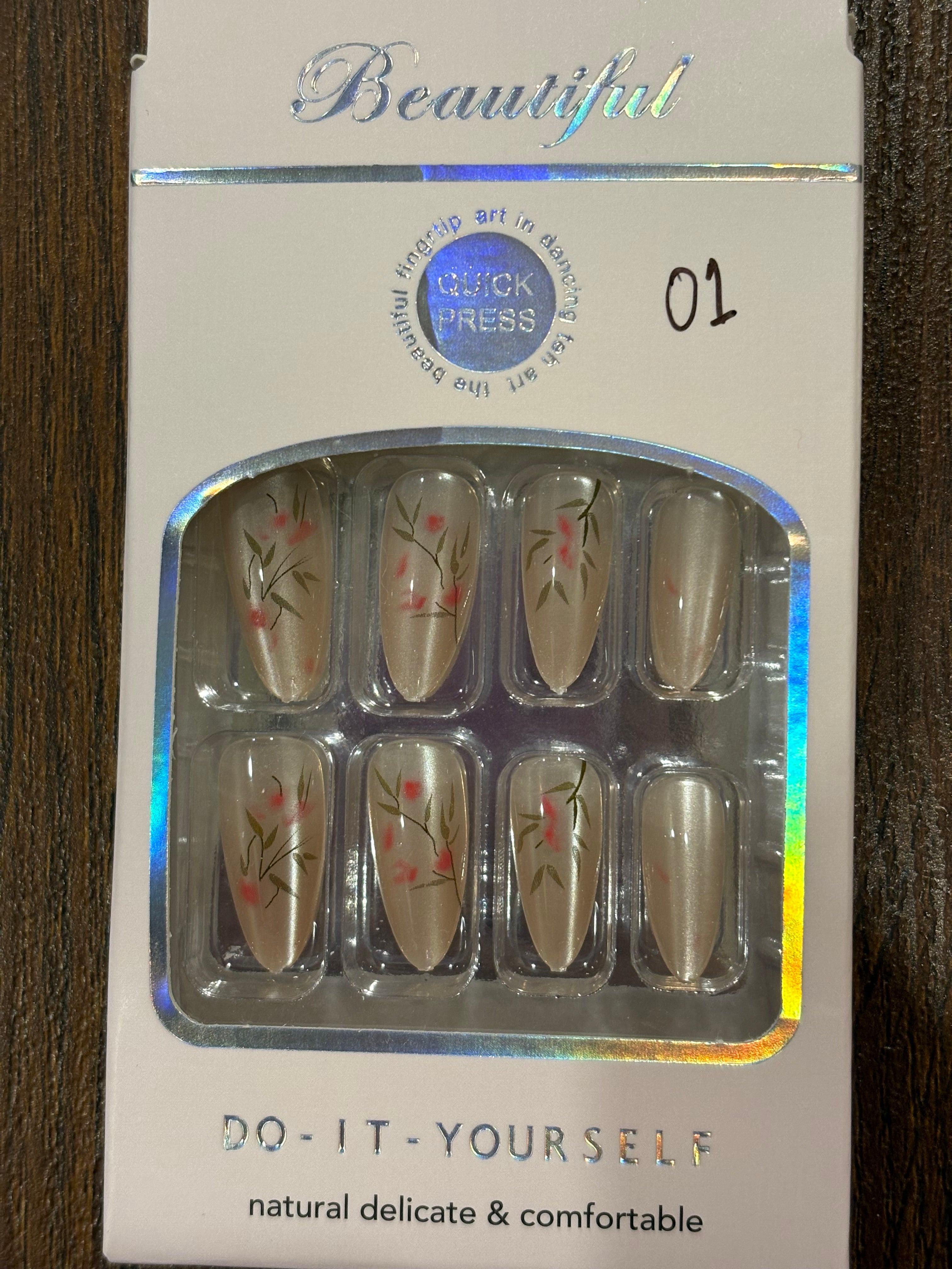 Cateye nails