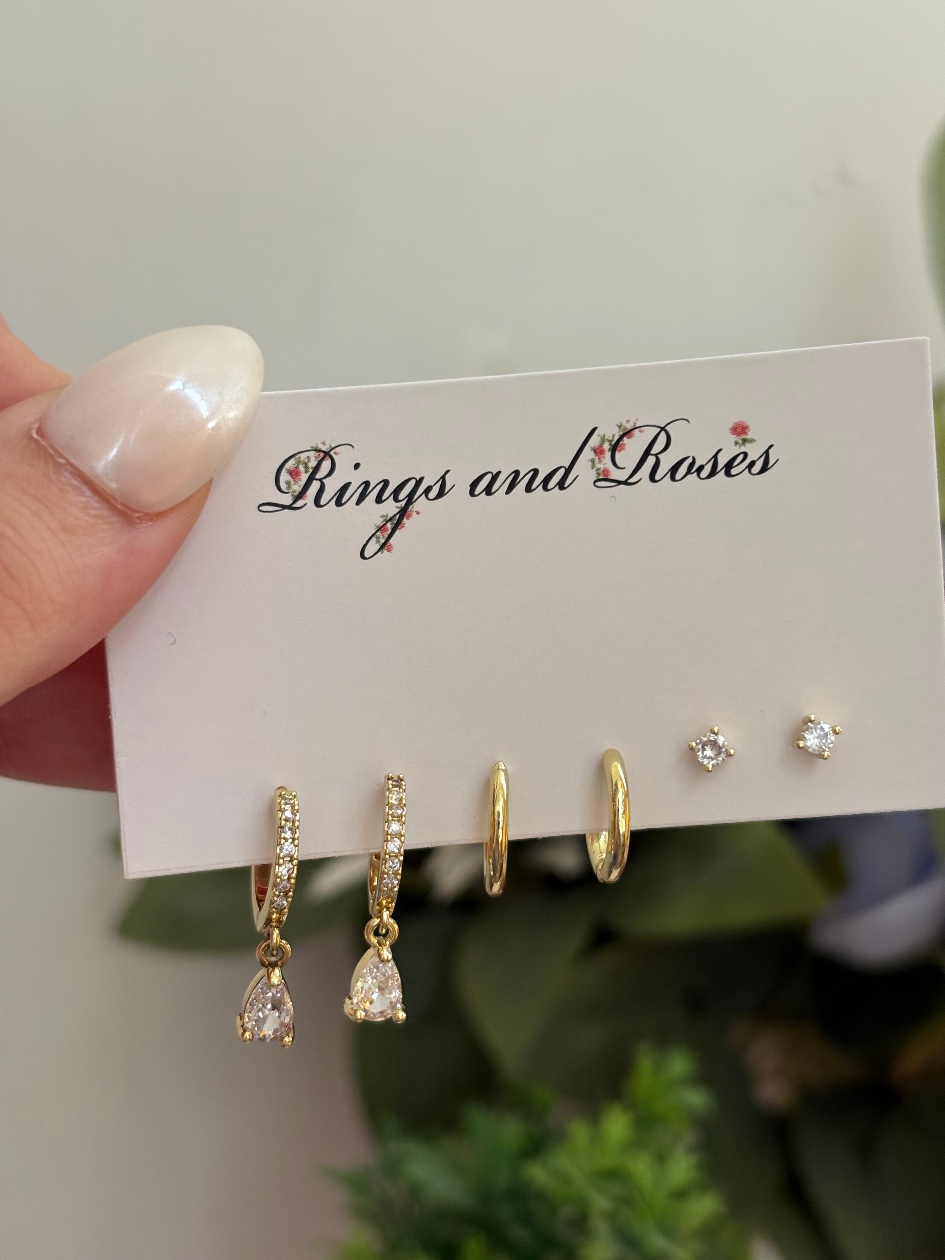 Oval earset
