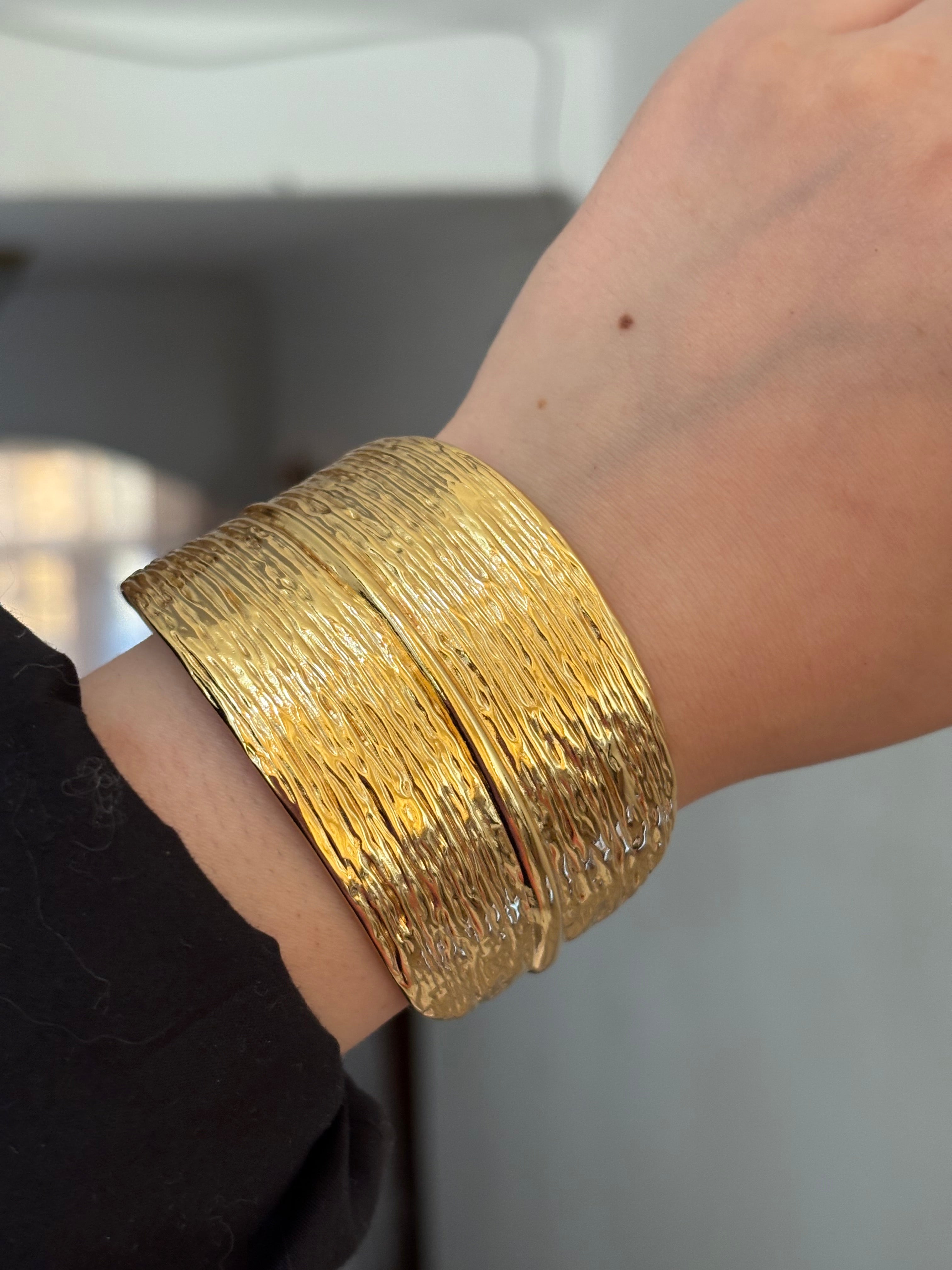Aalya cuff