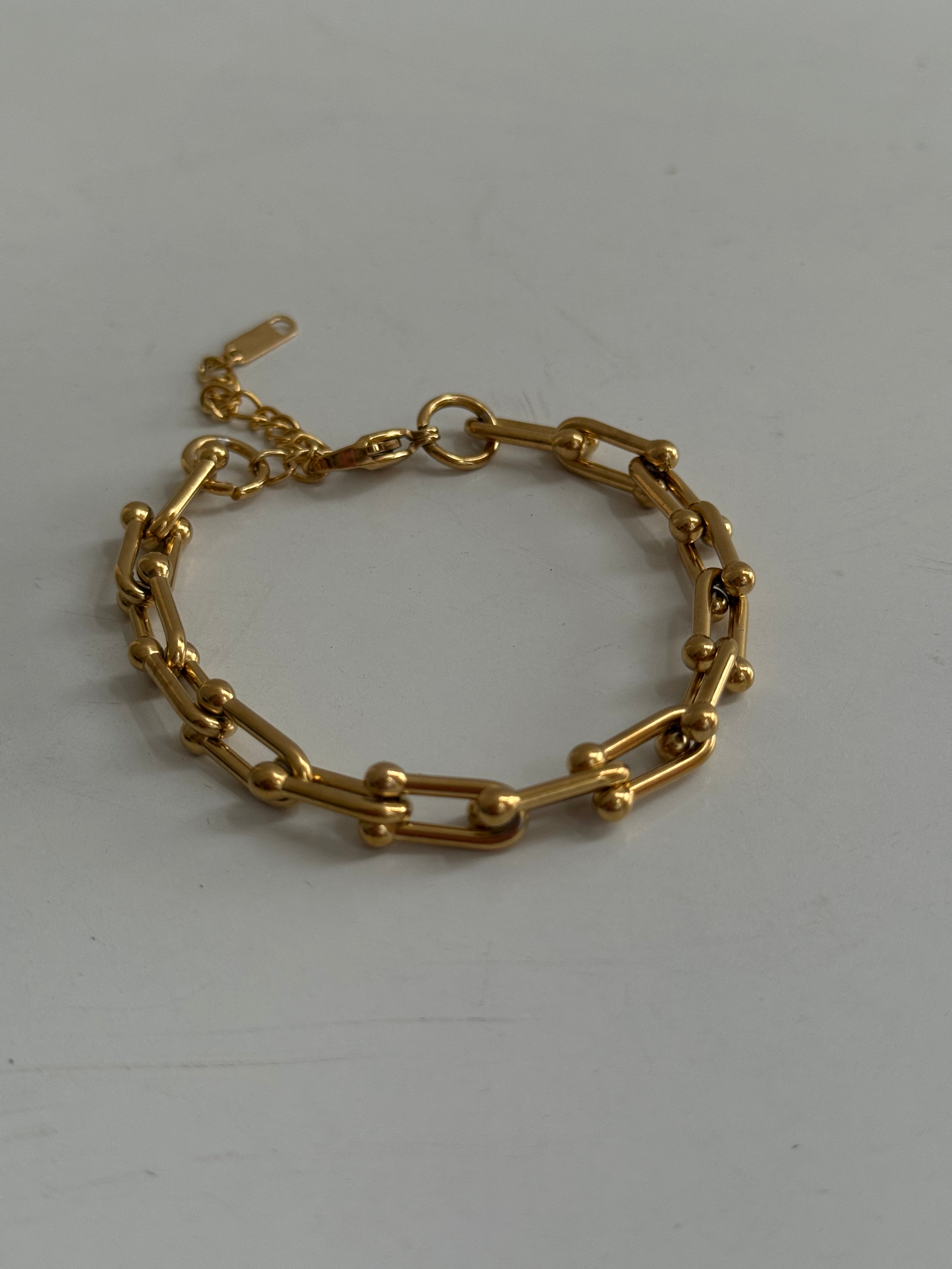 Eith bracelet