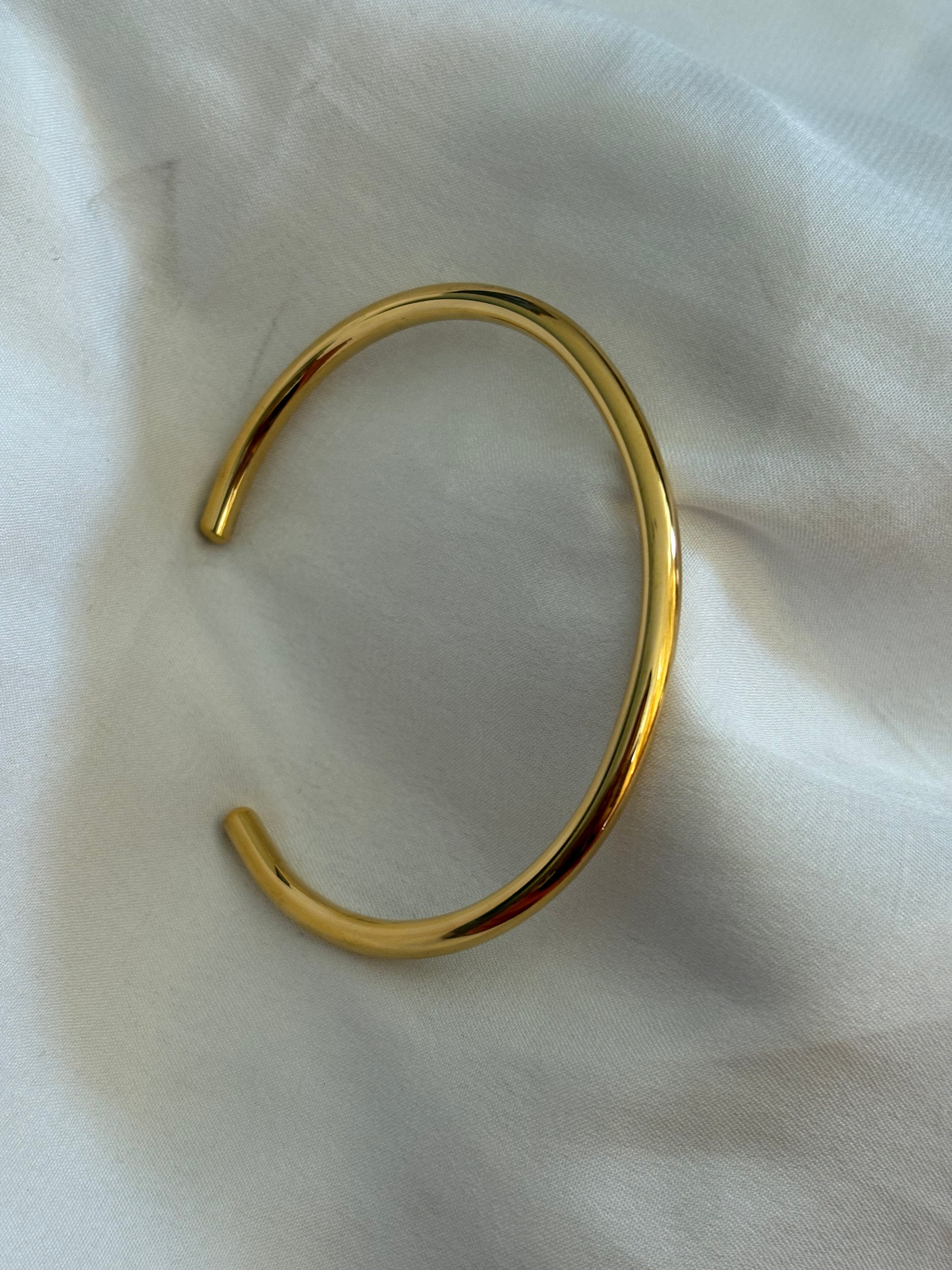 Cuff bracelet