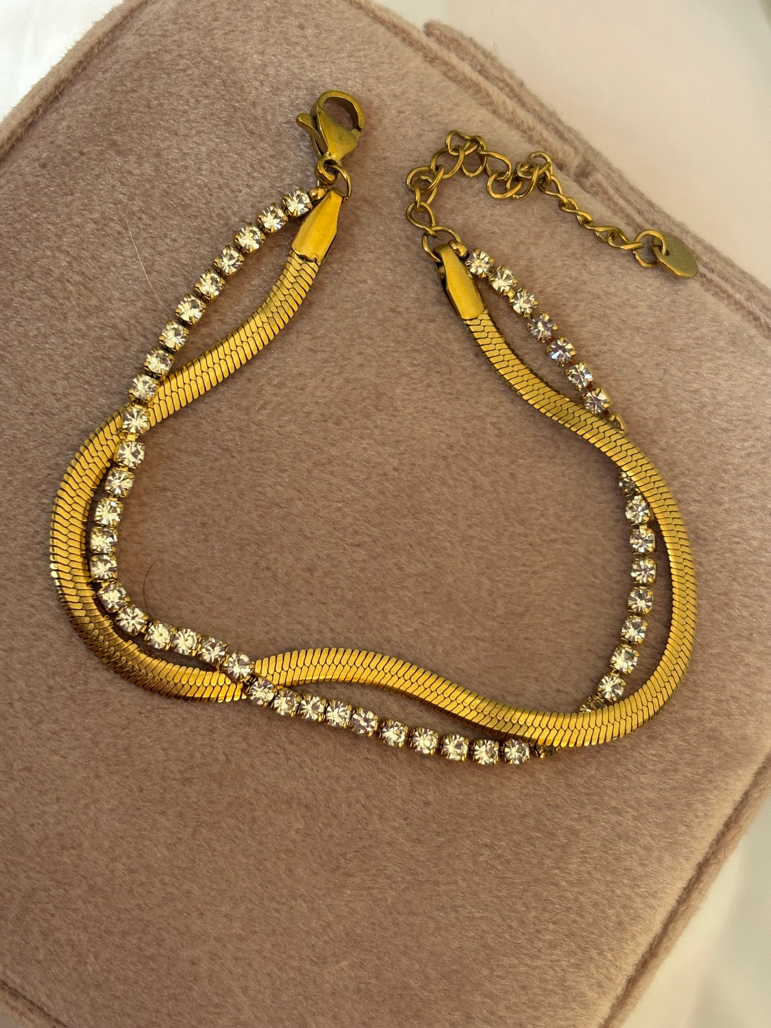 Luna bracelet