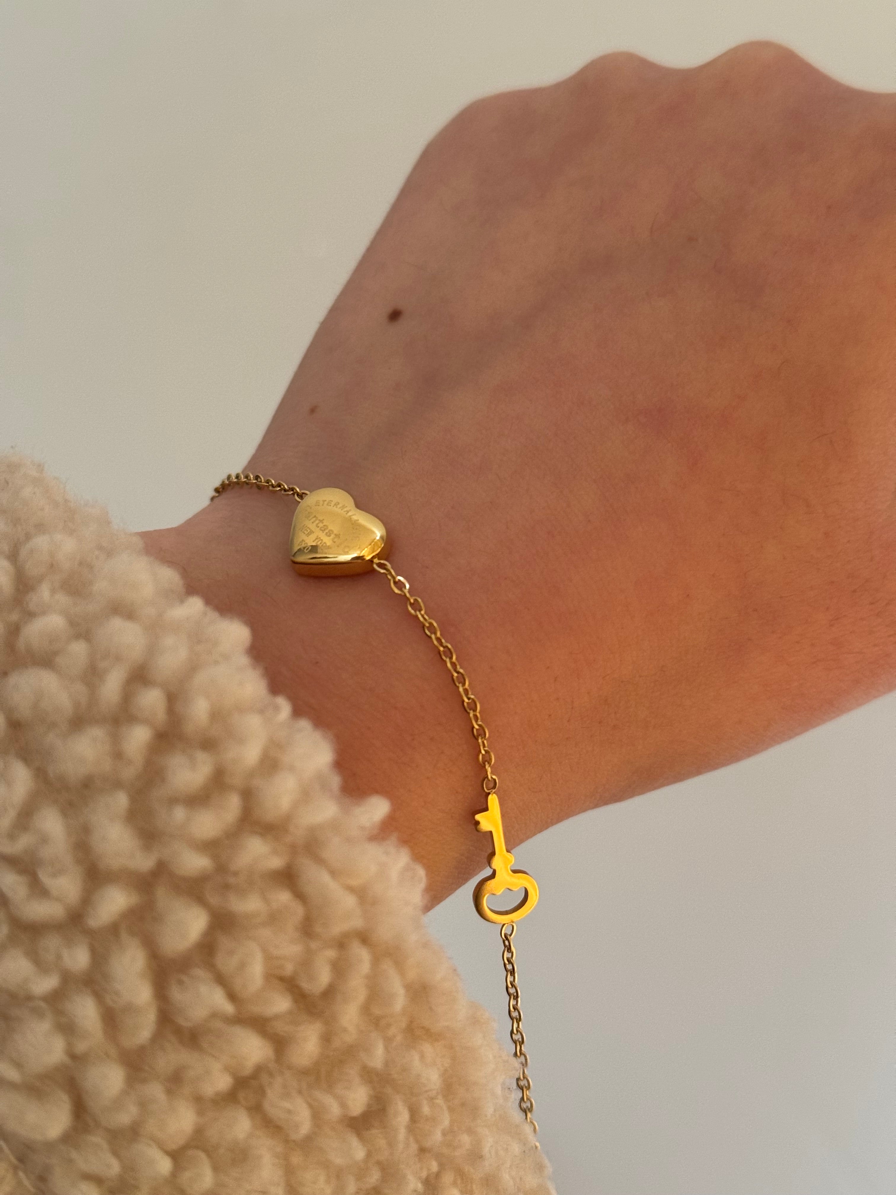 Heart key bracelet