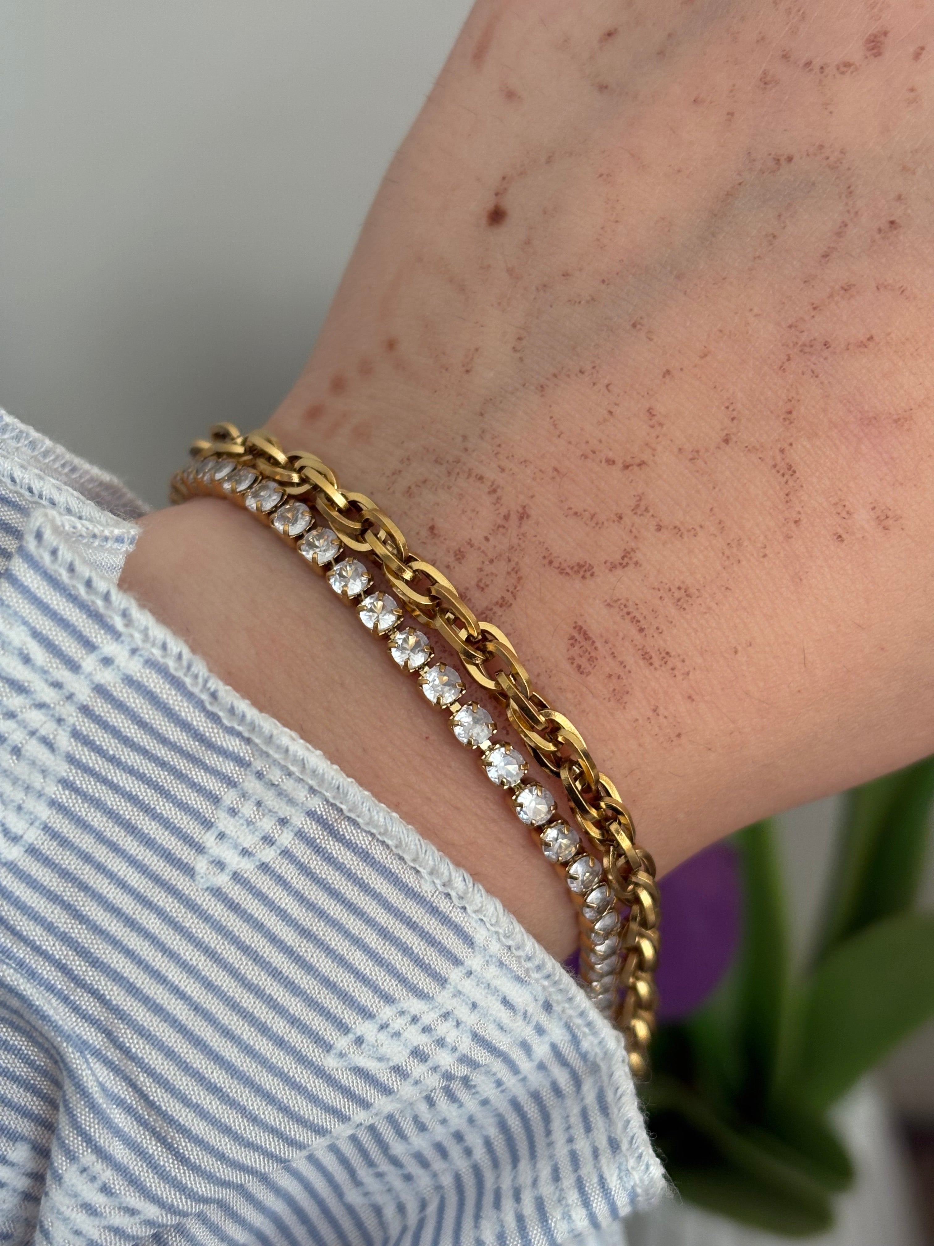 Tassel bracelet