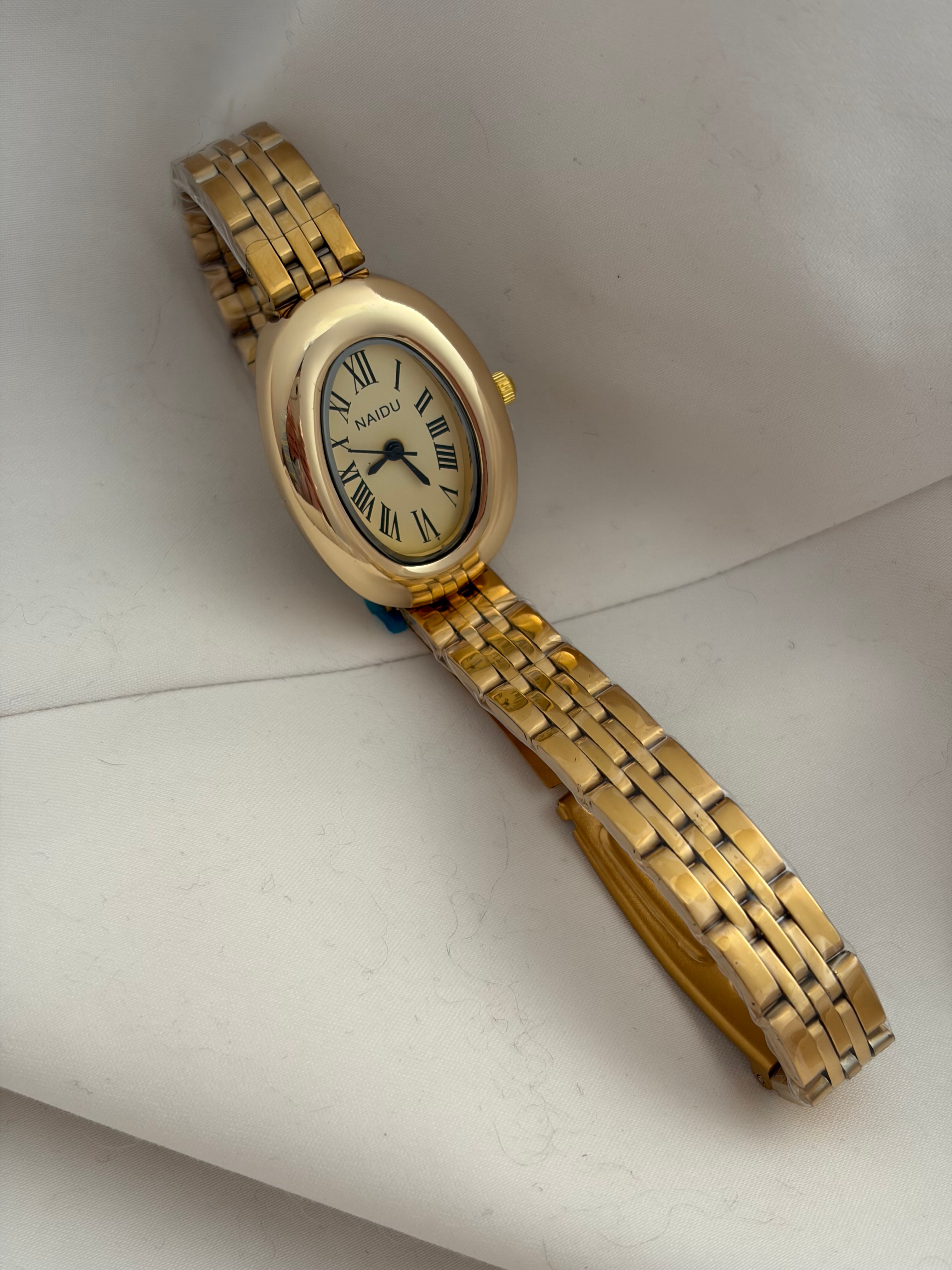 Lav watch