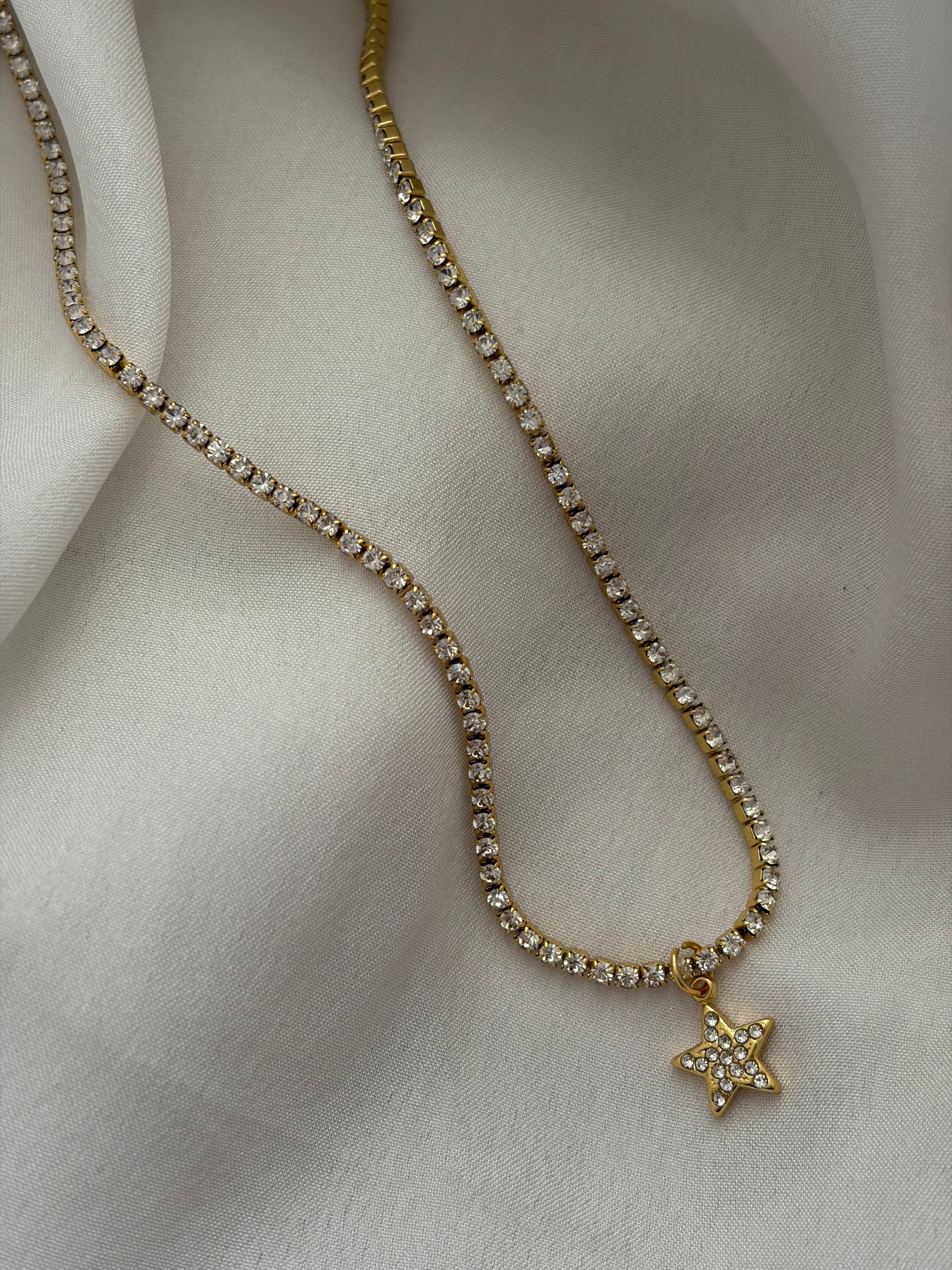 Star tennis necklace