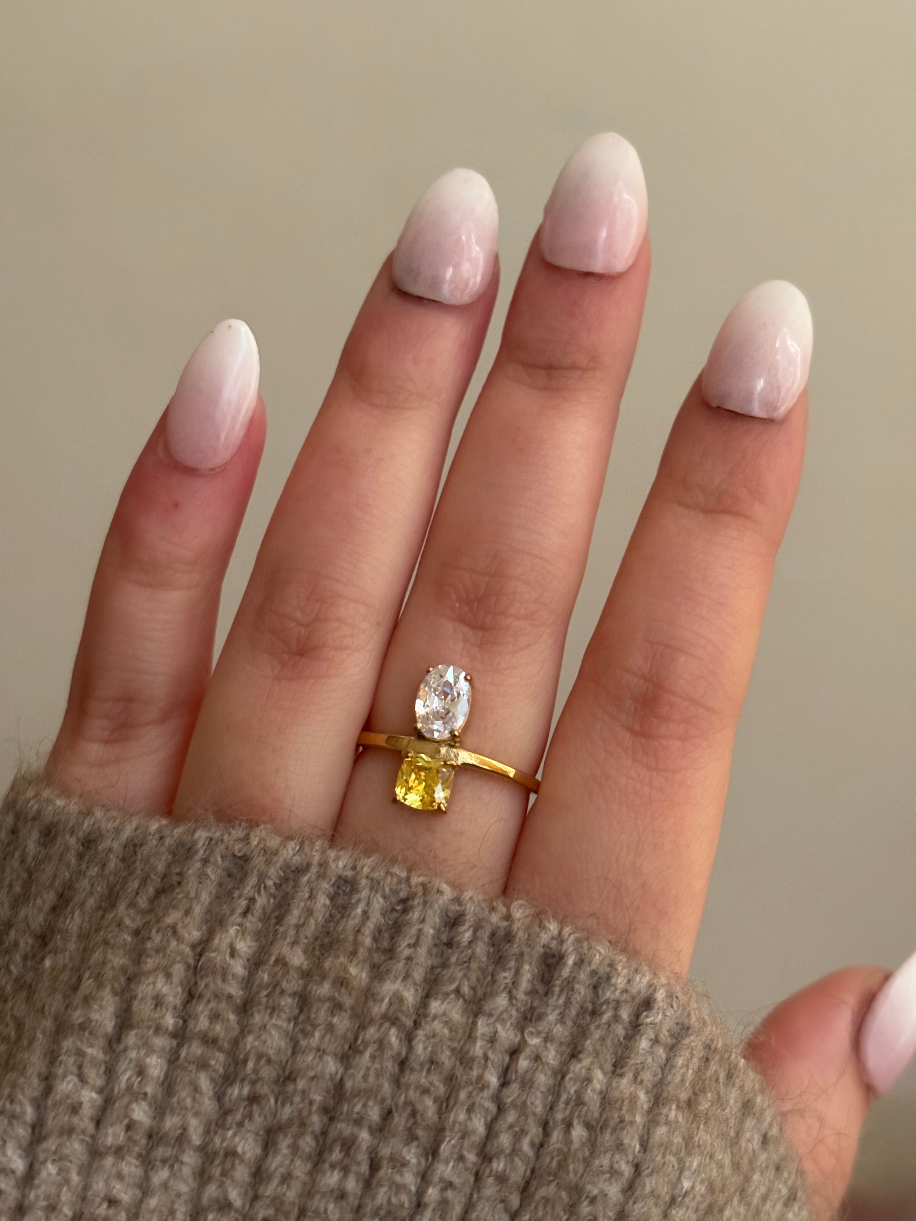 Pastel ring
