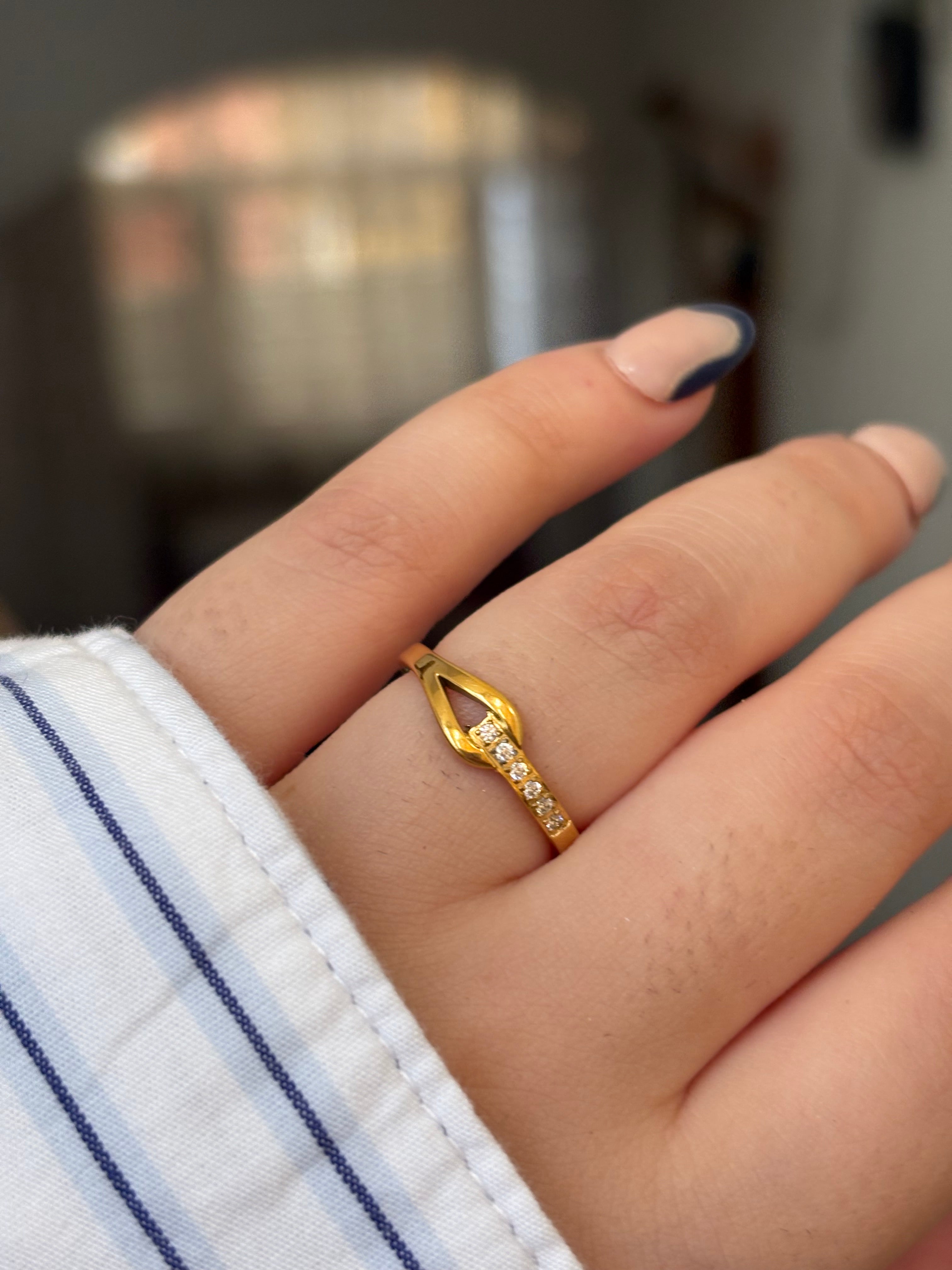 Swing ring