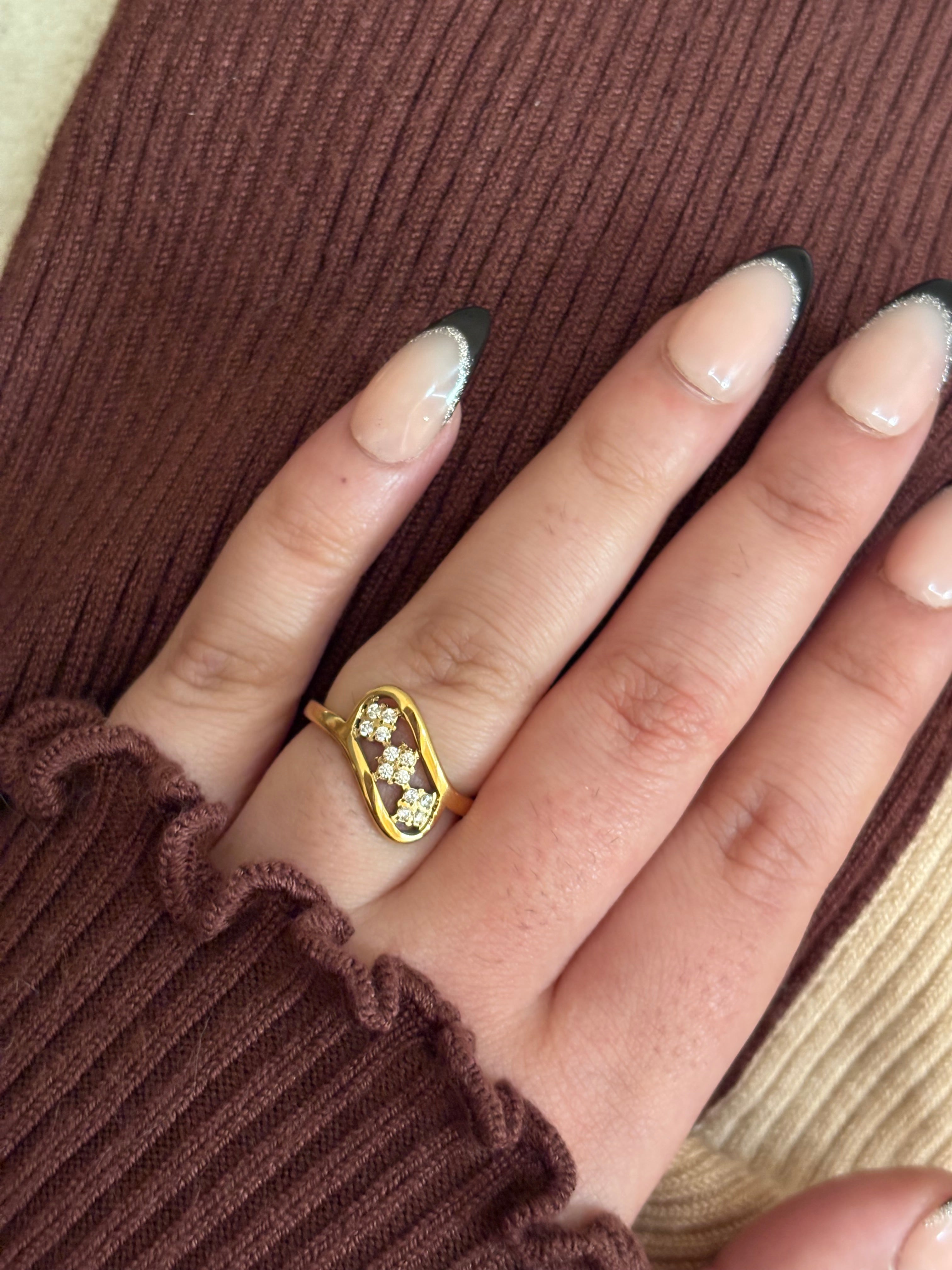Posh ring