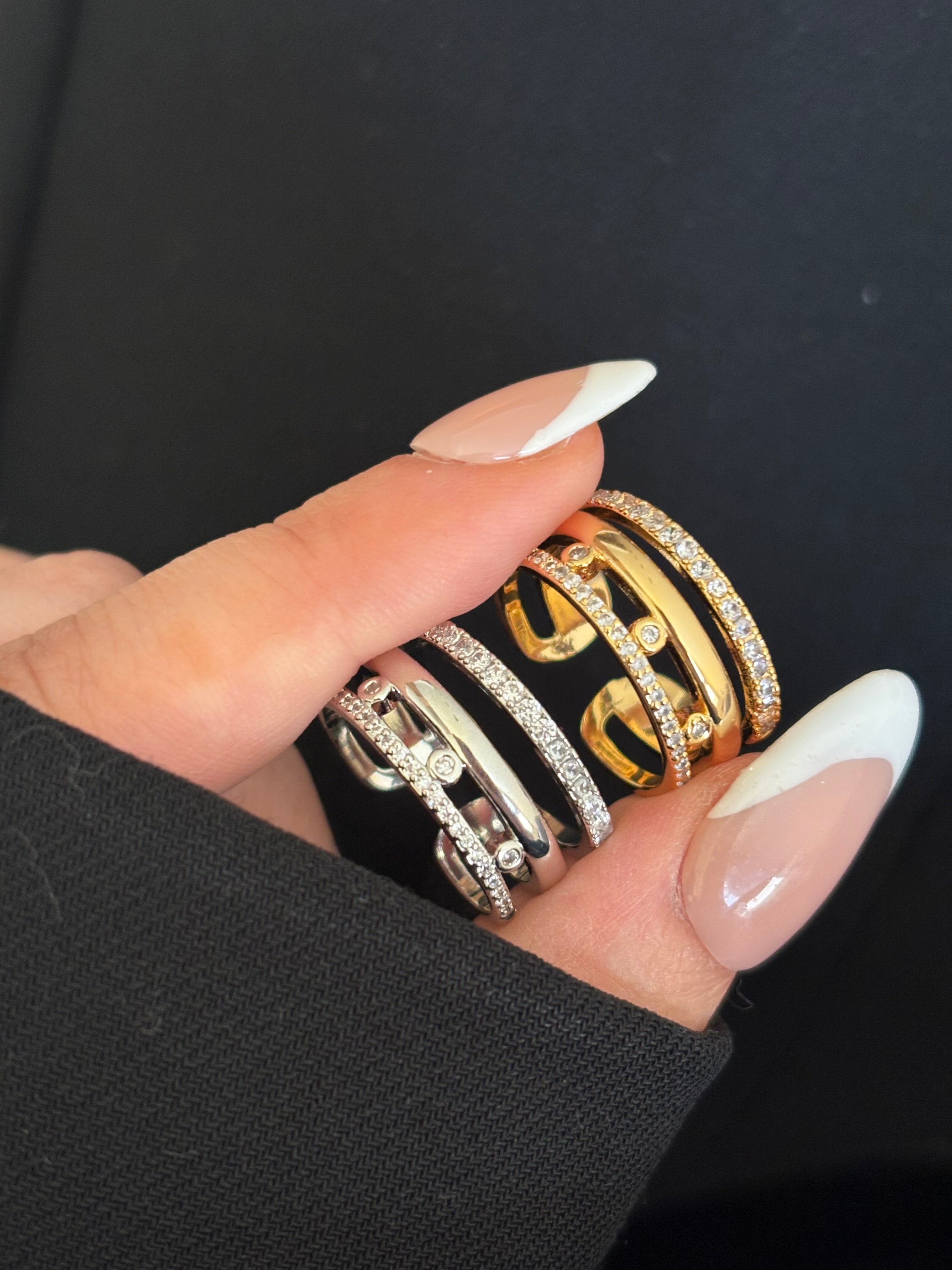 Anie ring