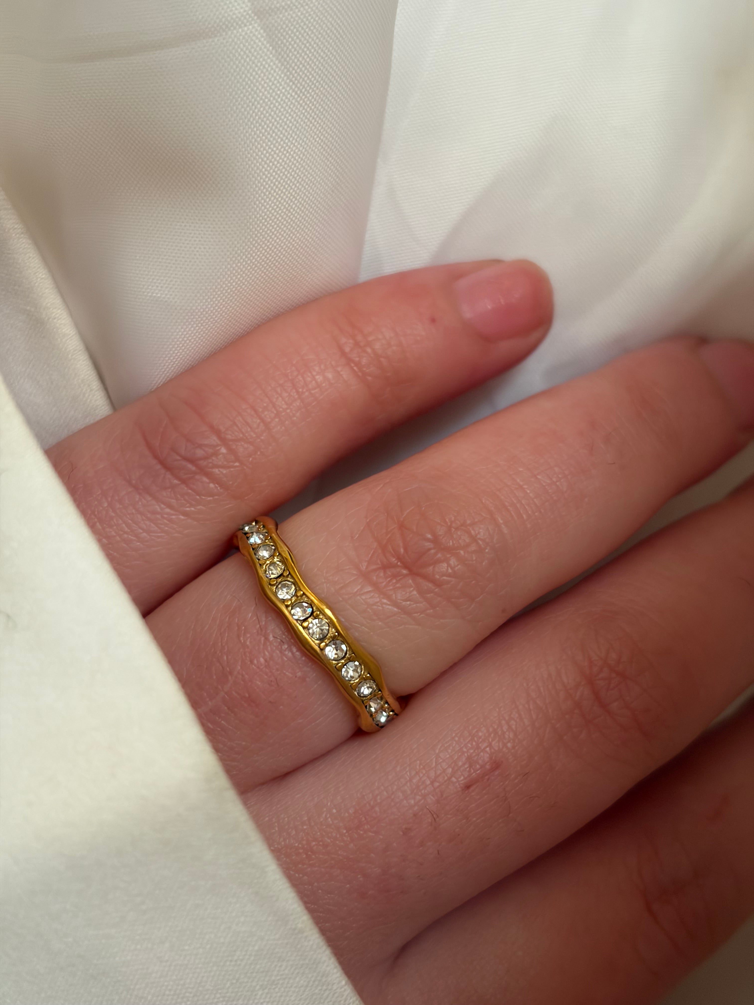 Cassie ring