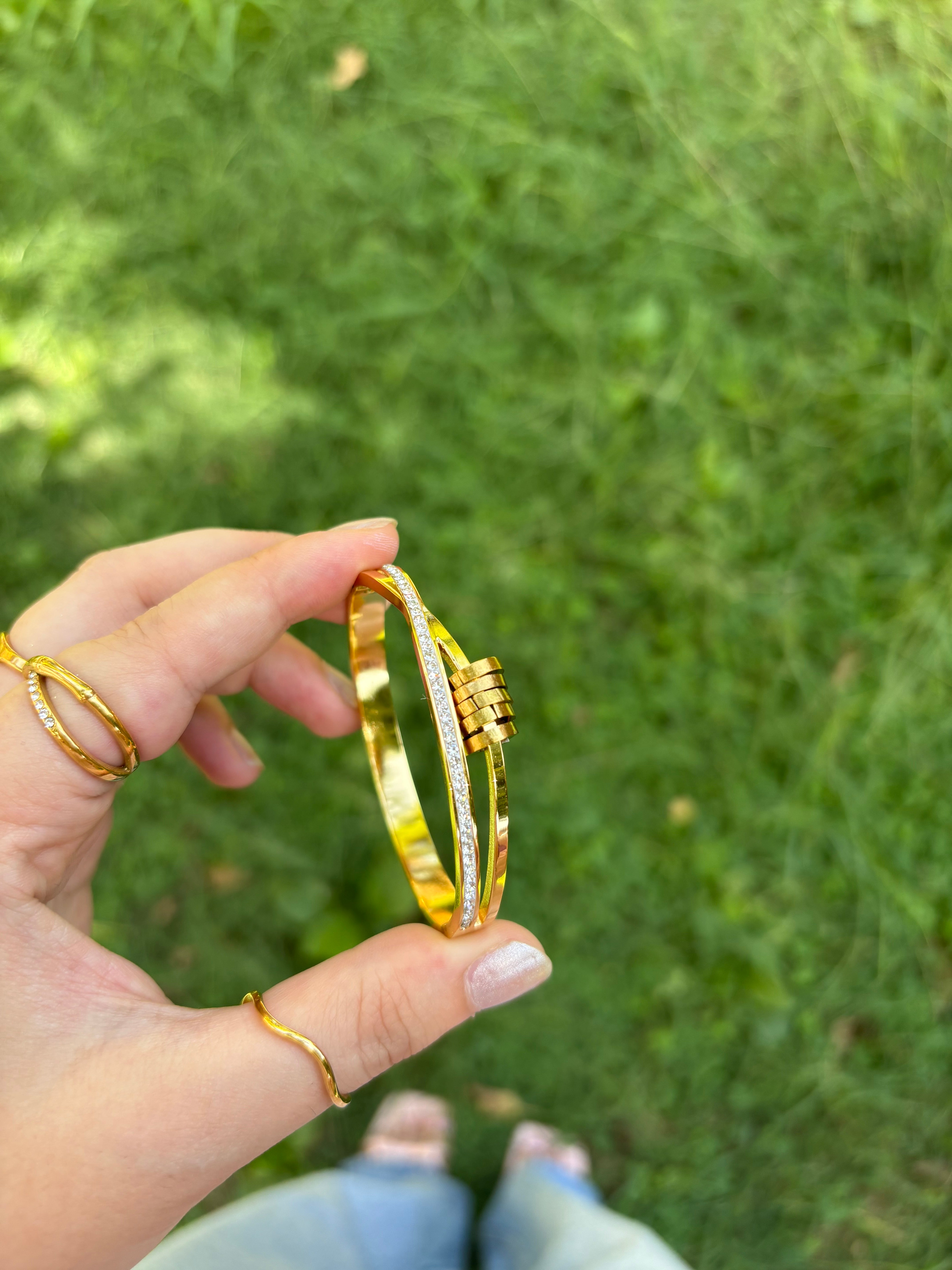 Imposter bracelet (baby size)