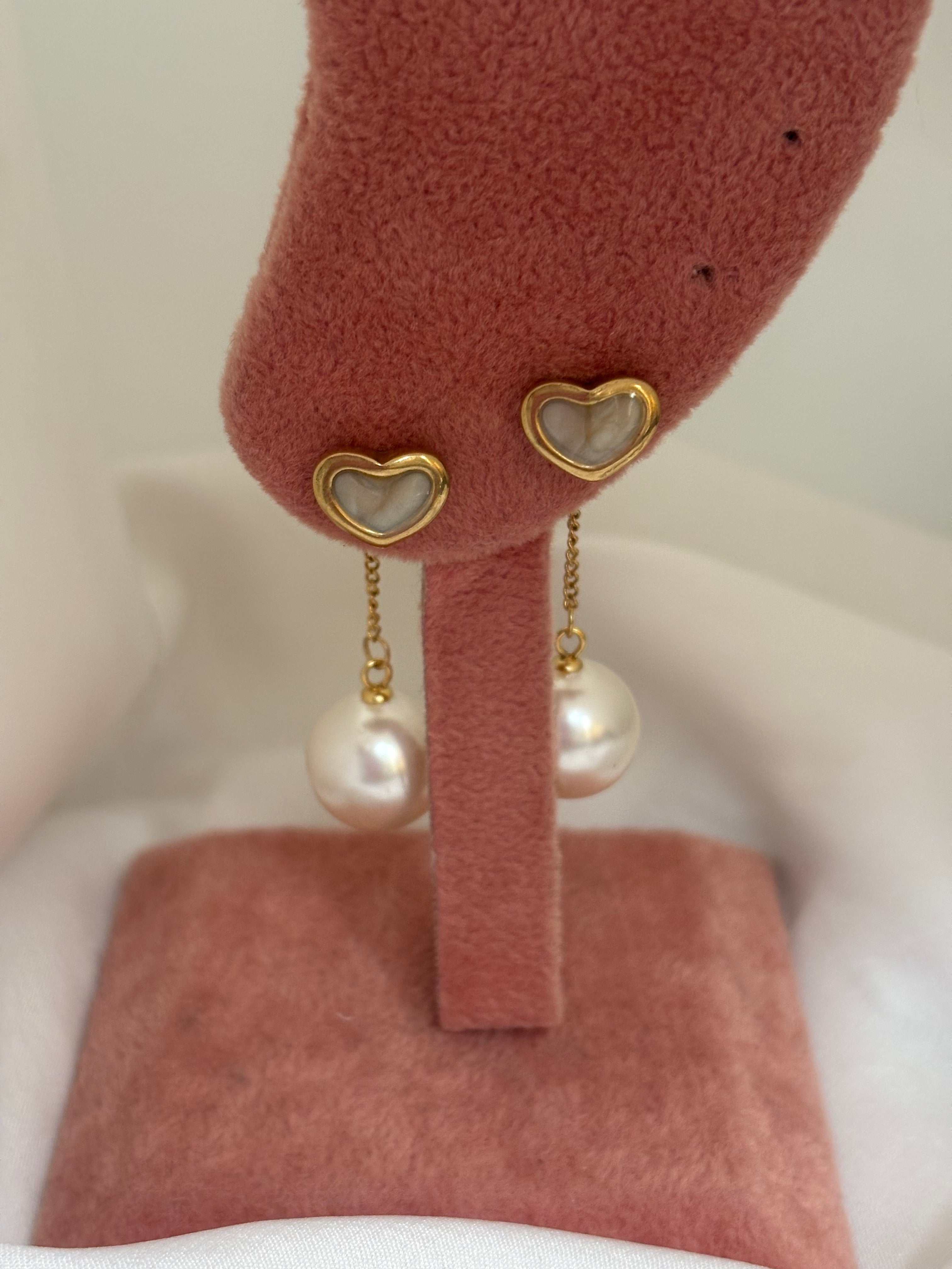 Heart pearl earrings