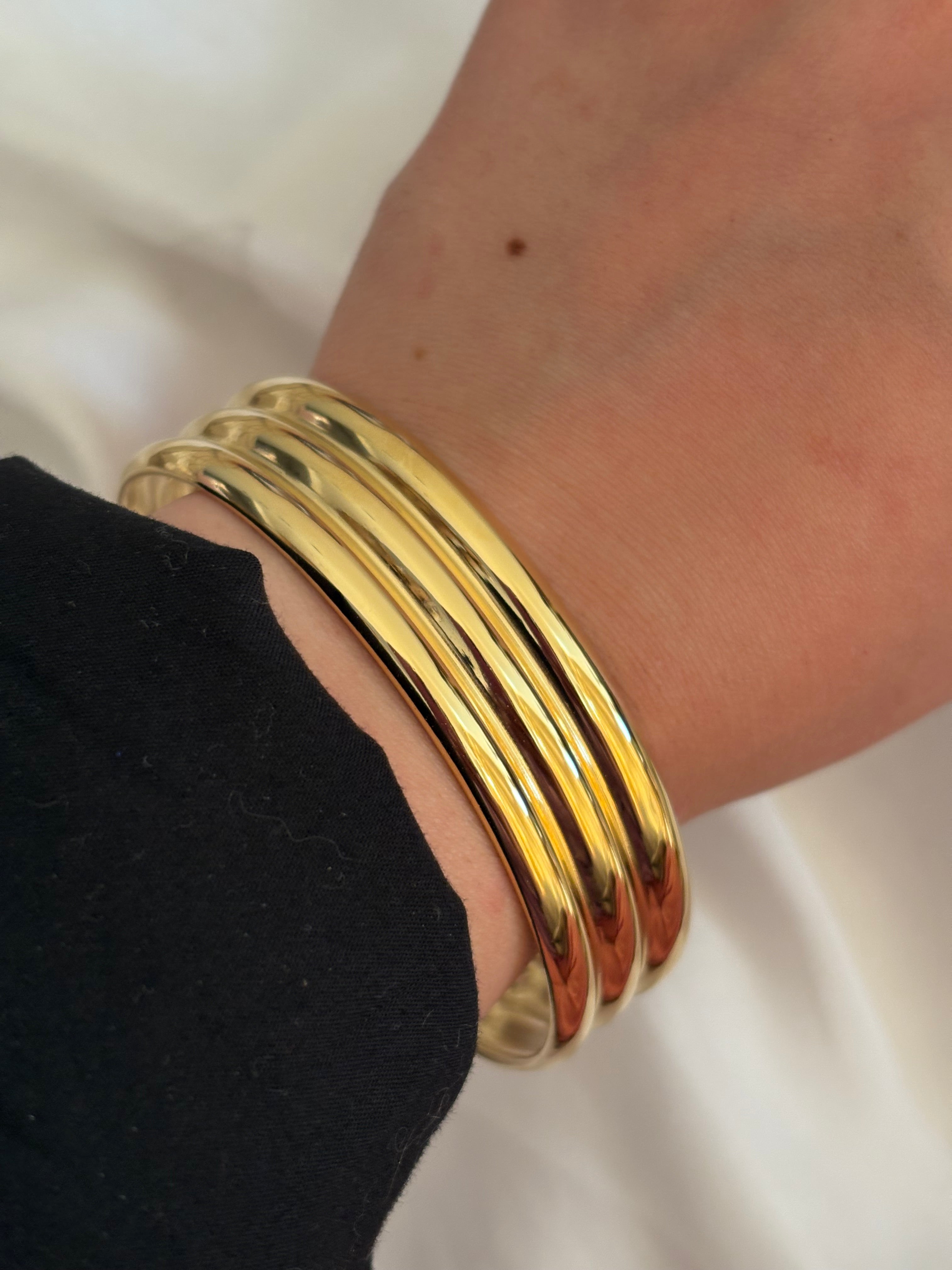 Bold cuff