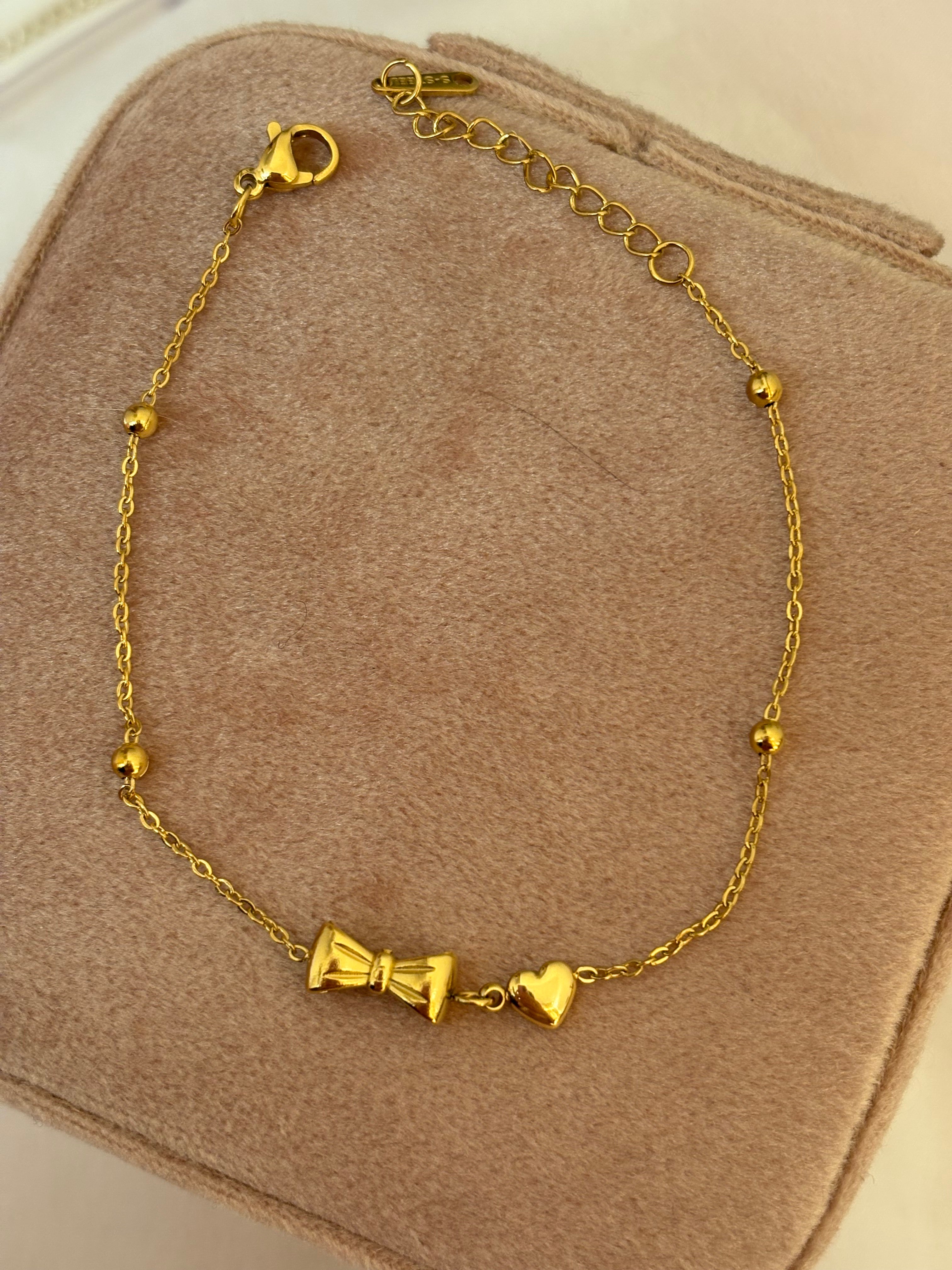 Bow bracelet