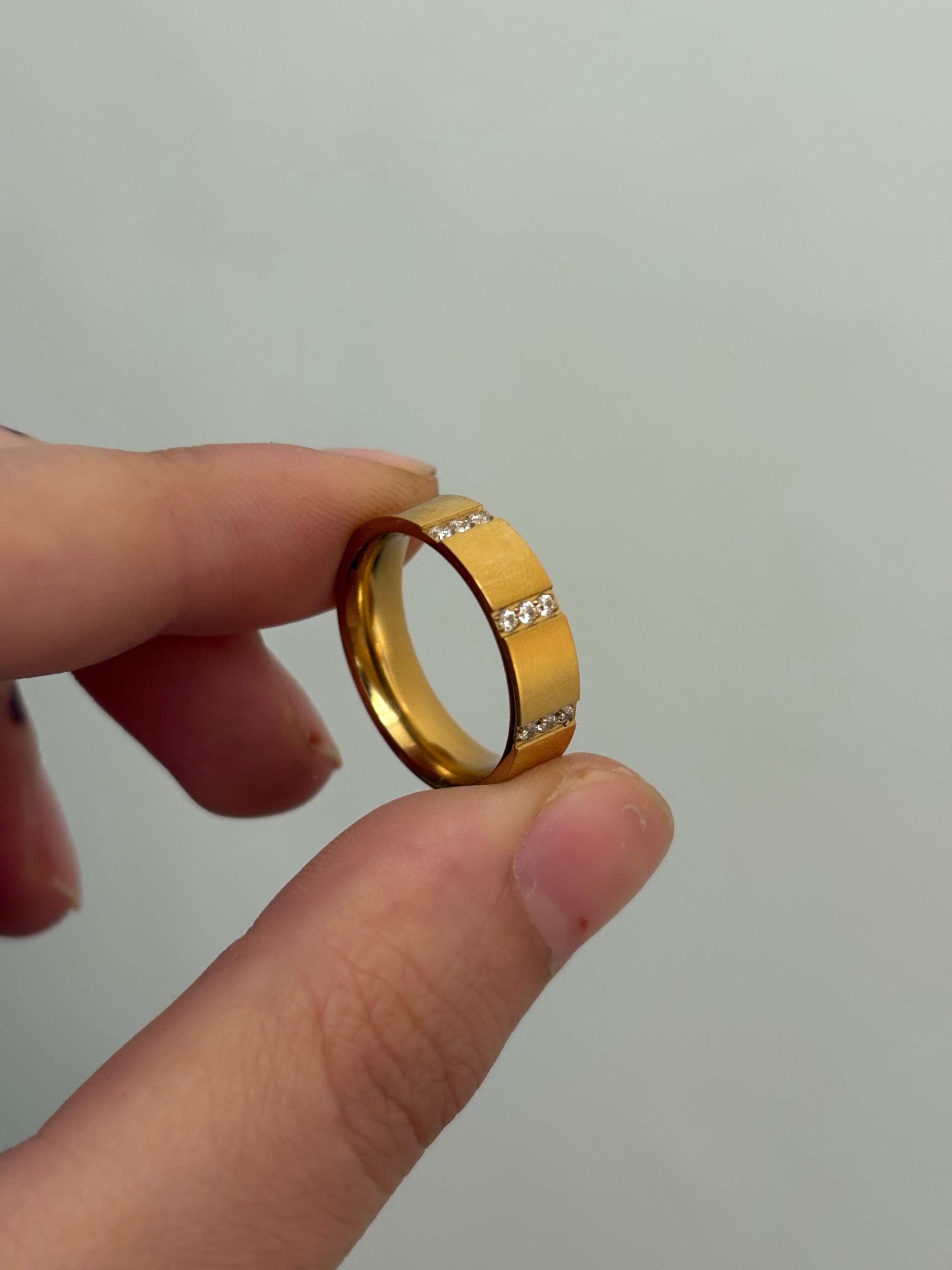 Pops ring