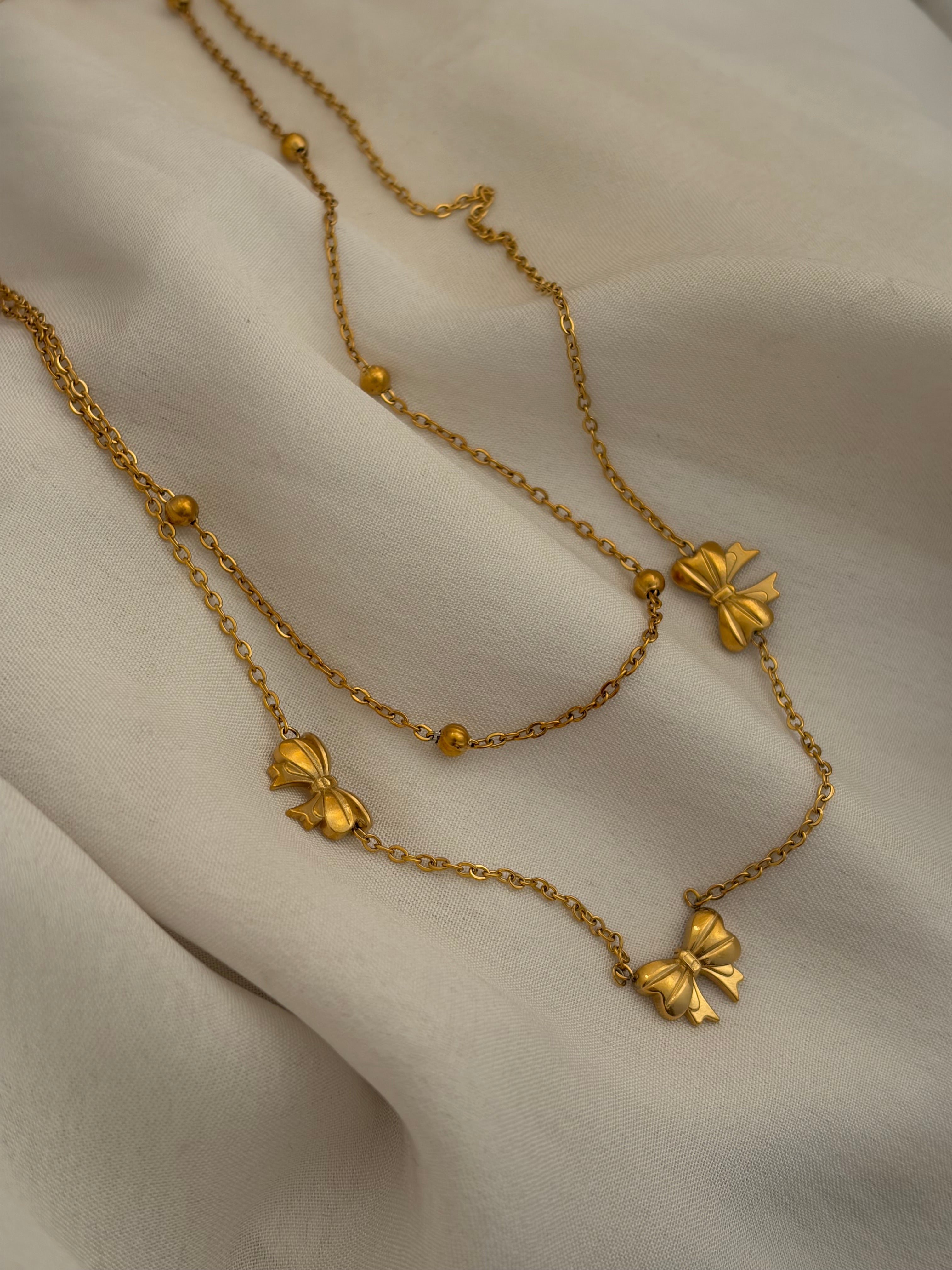 Bow layered necklace