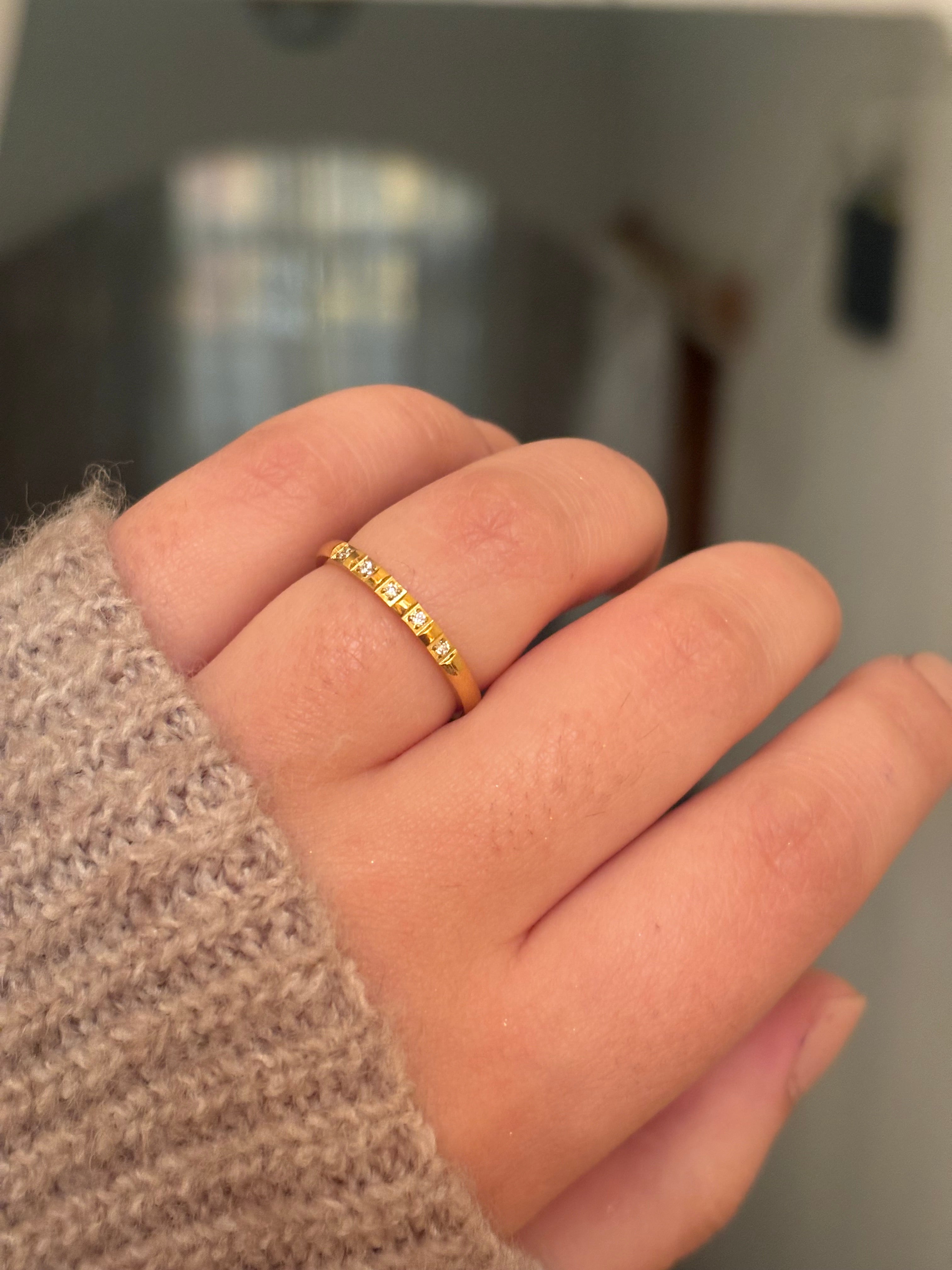 Melody ring