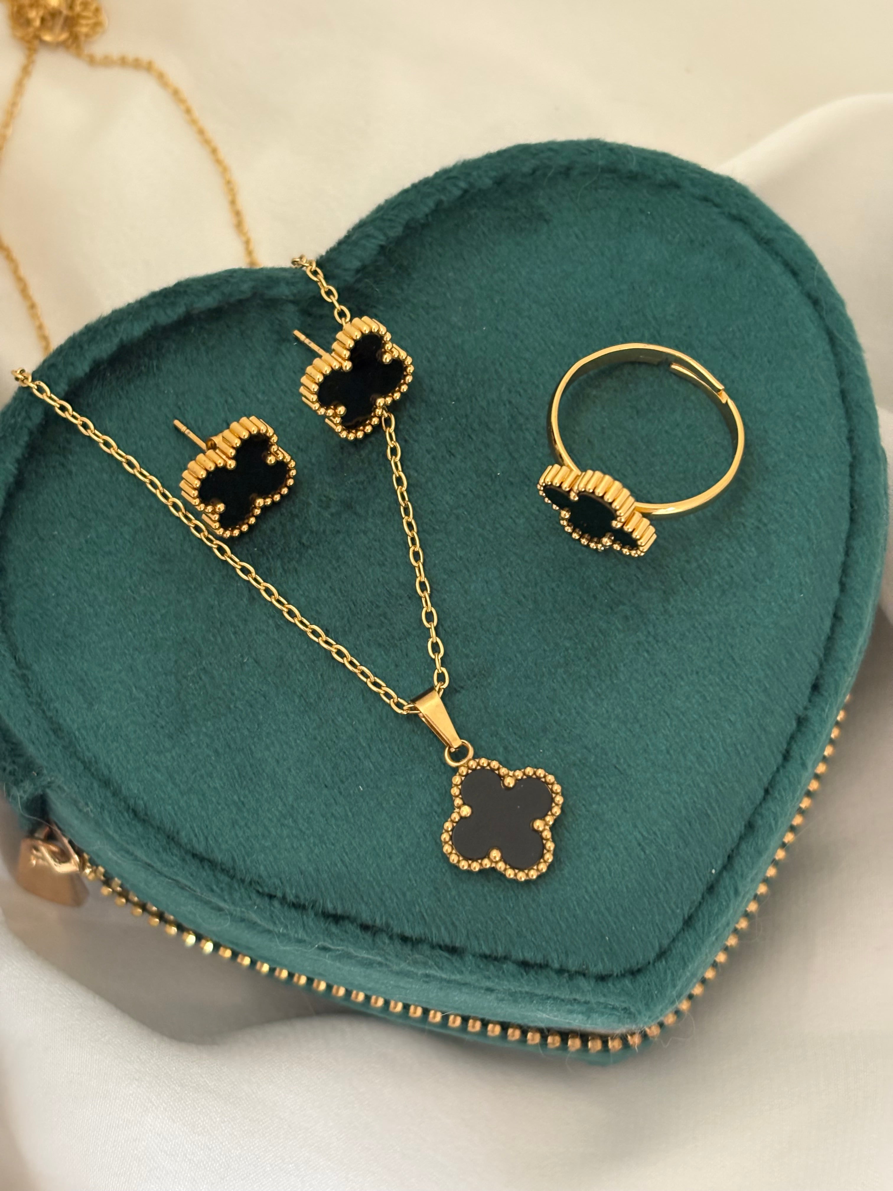 Clover set