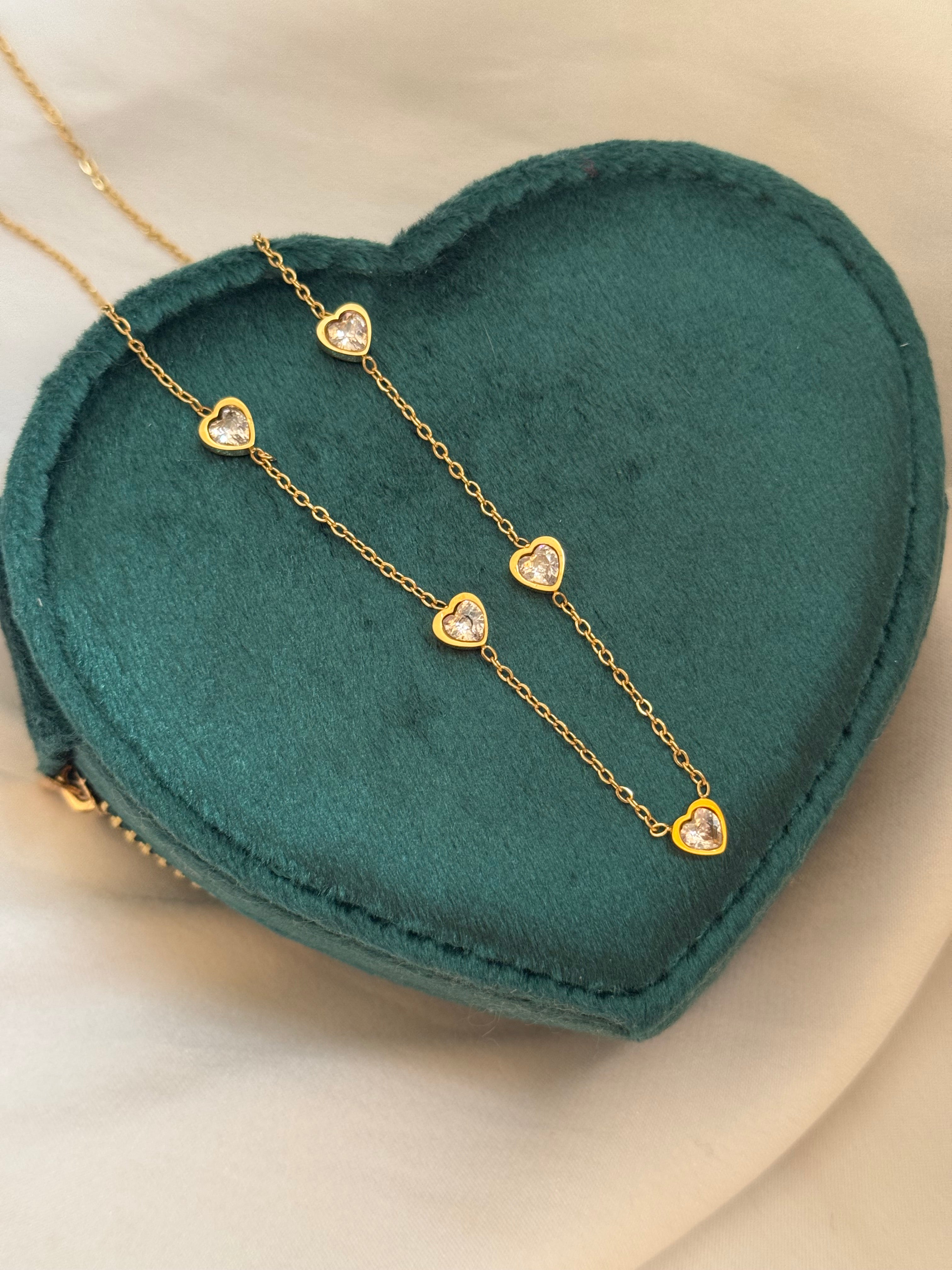 Hearts necklace