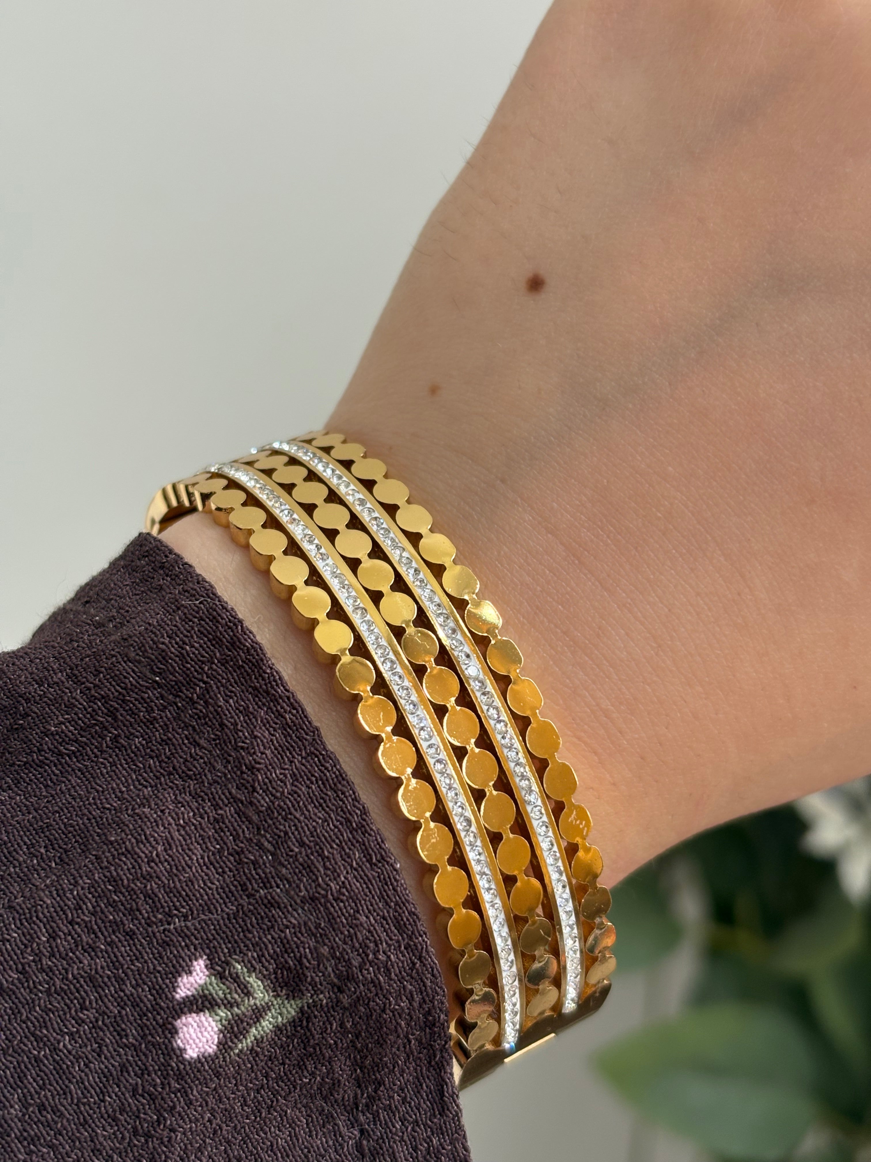 Peach bracelet