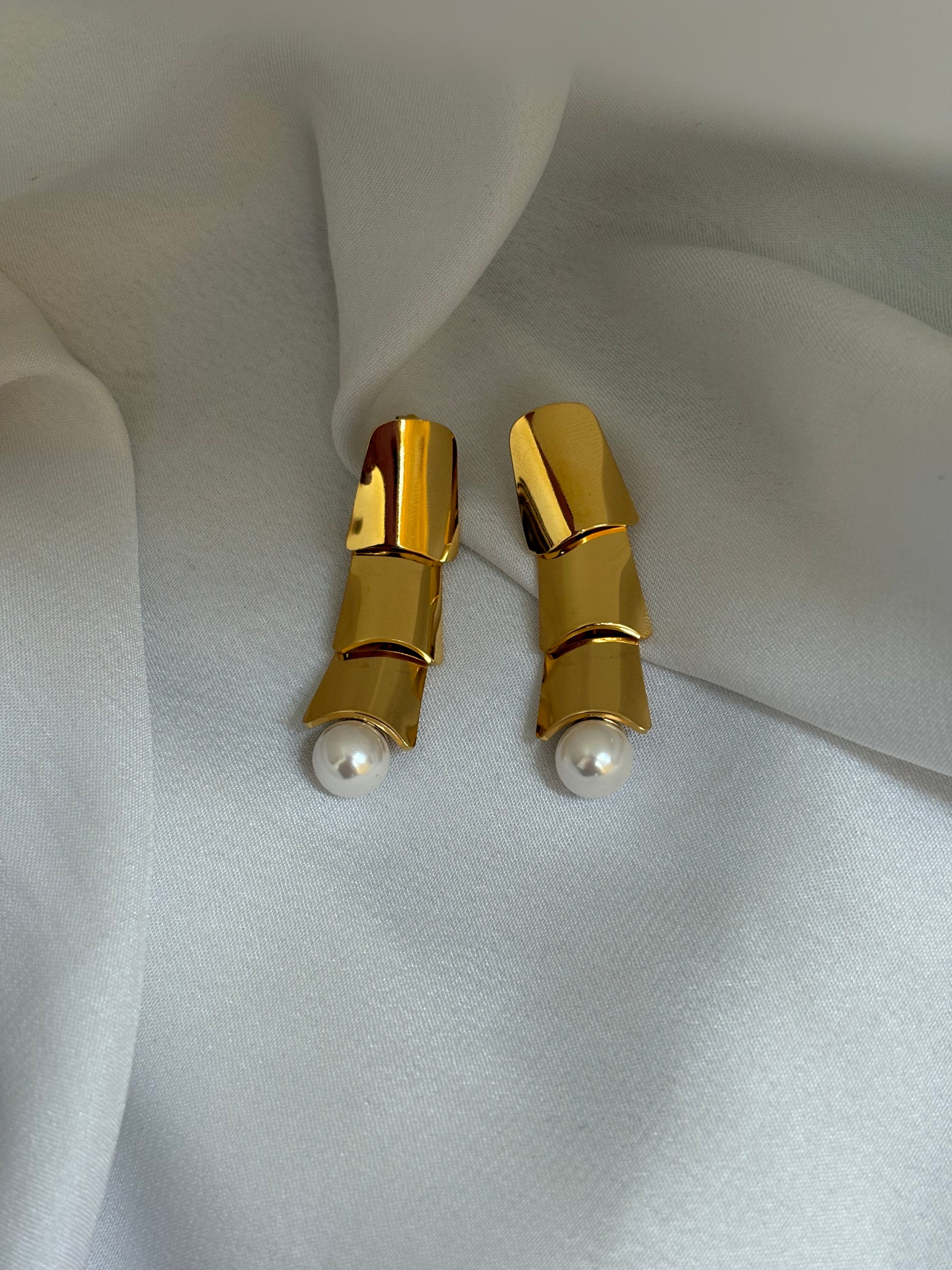 Pearl earrings