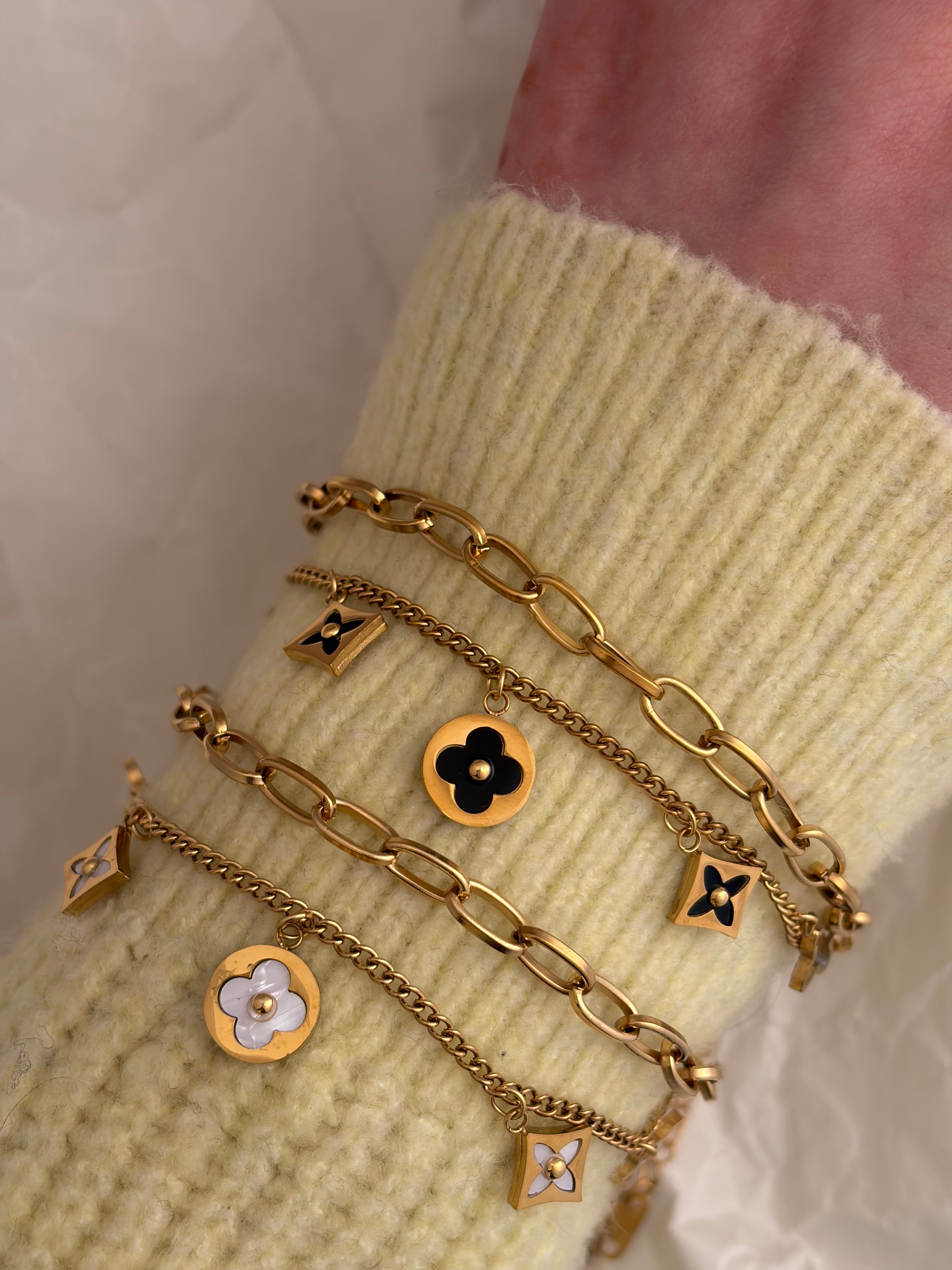 Clover layered bracelet