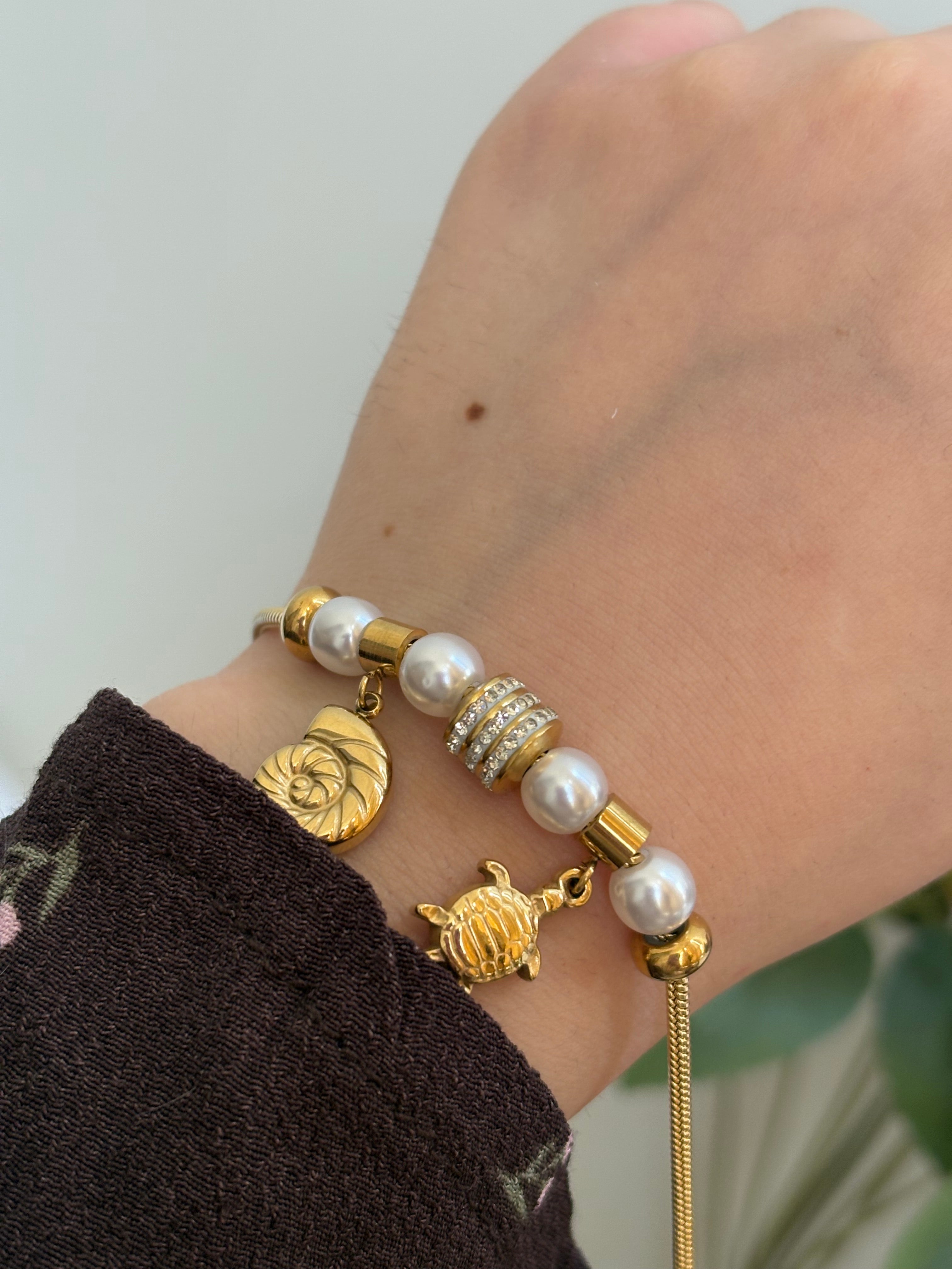 Turtle bracelet