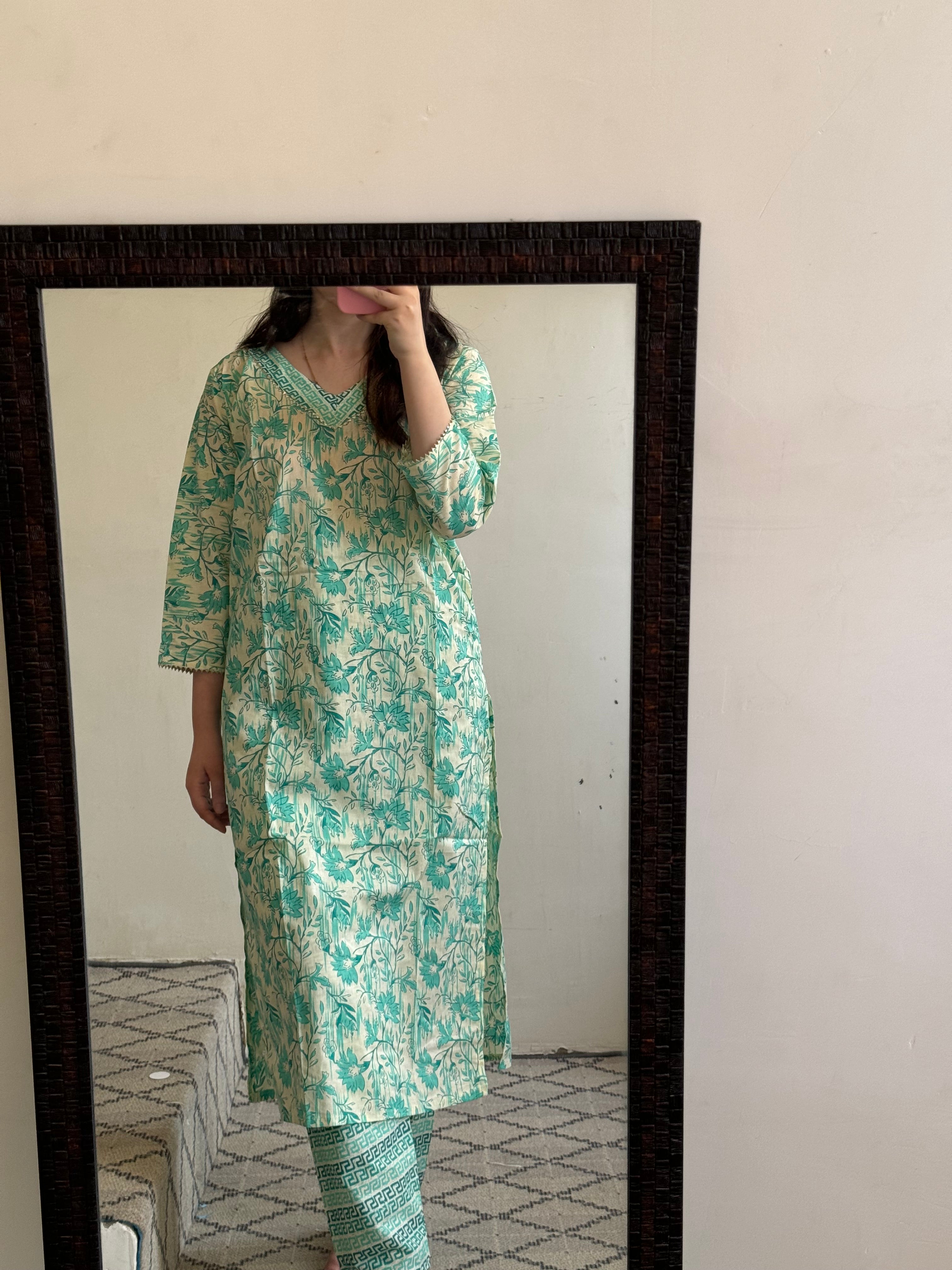 Green kurti set